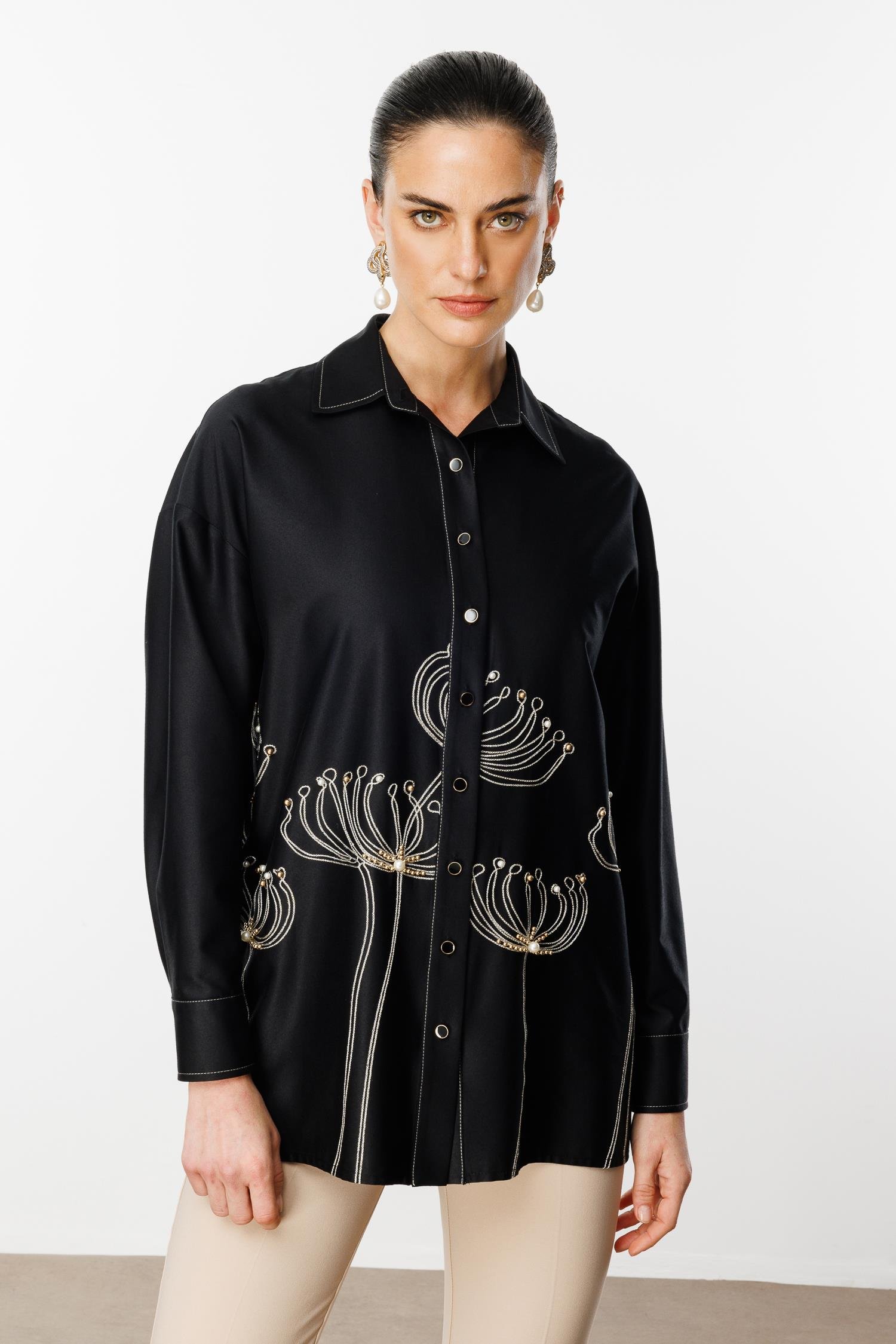 Modailgi  Etek Ucu Nakış Desenli İnci İşlemeli Rahat Kesim Gömlek Orijinal