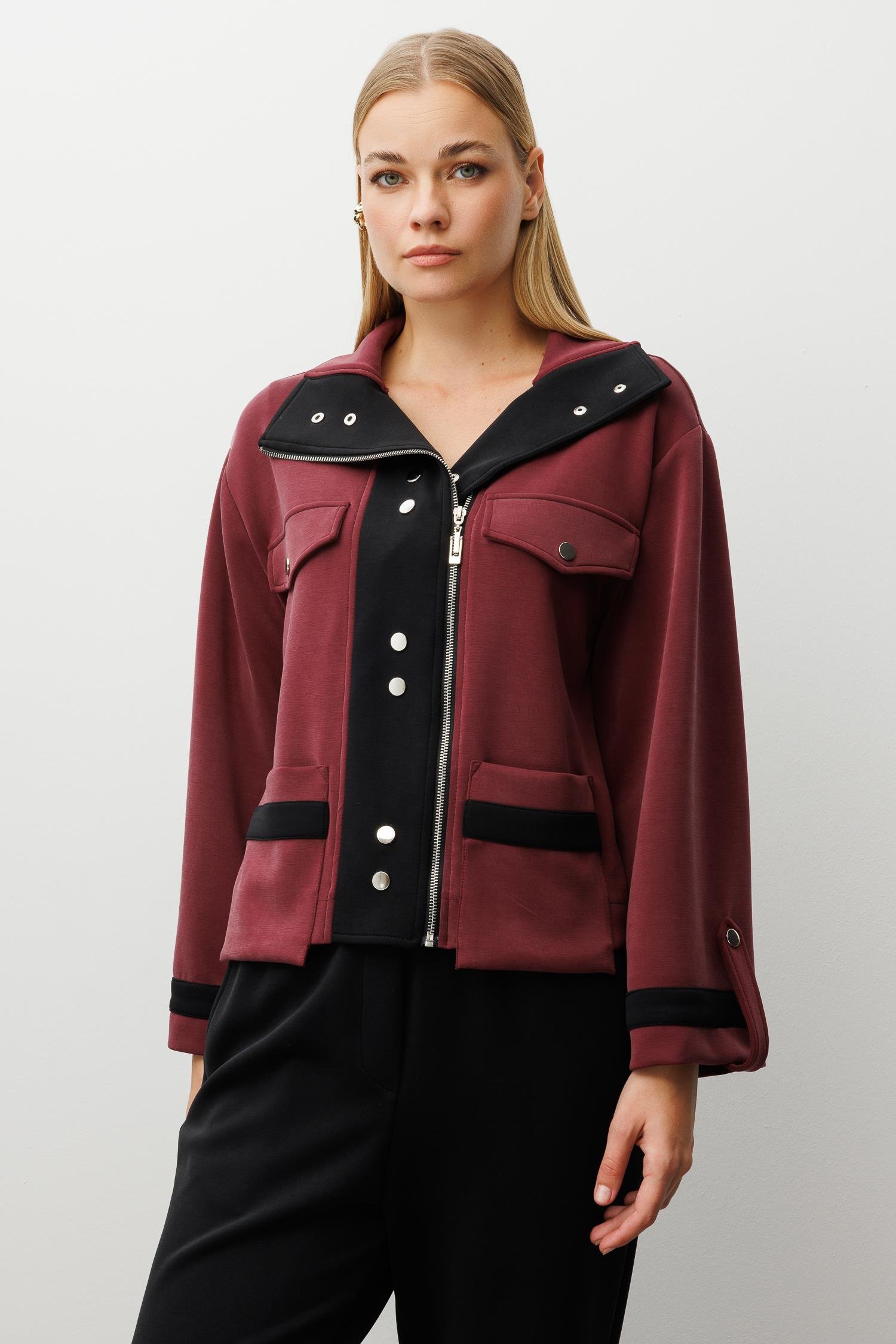 Modailgi  Fermuar Kapamalı Düşük Kol Cep Ve Apolet Detaylı Kısa Devrik Yaka Gömlek - 40064 Bordo