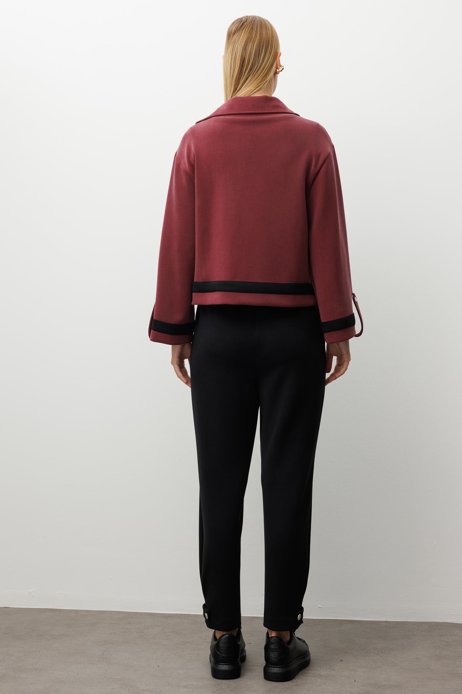 Modailgi  Fermuar Kapamalı Düşük Kol Cep Ve Apolet Detaylı Kısa Devrik Yaka Gömlek - 40064 Bordo