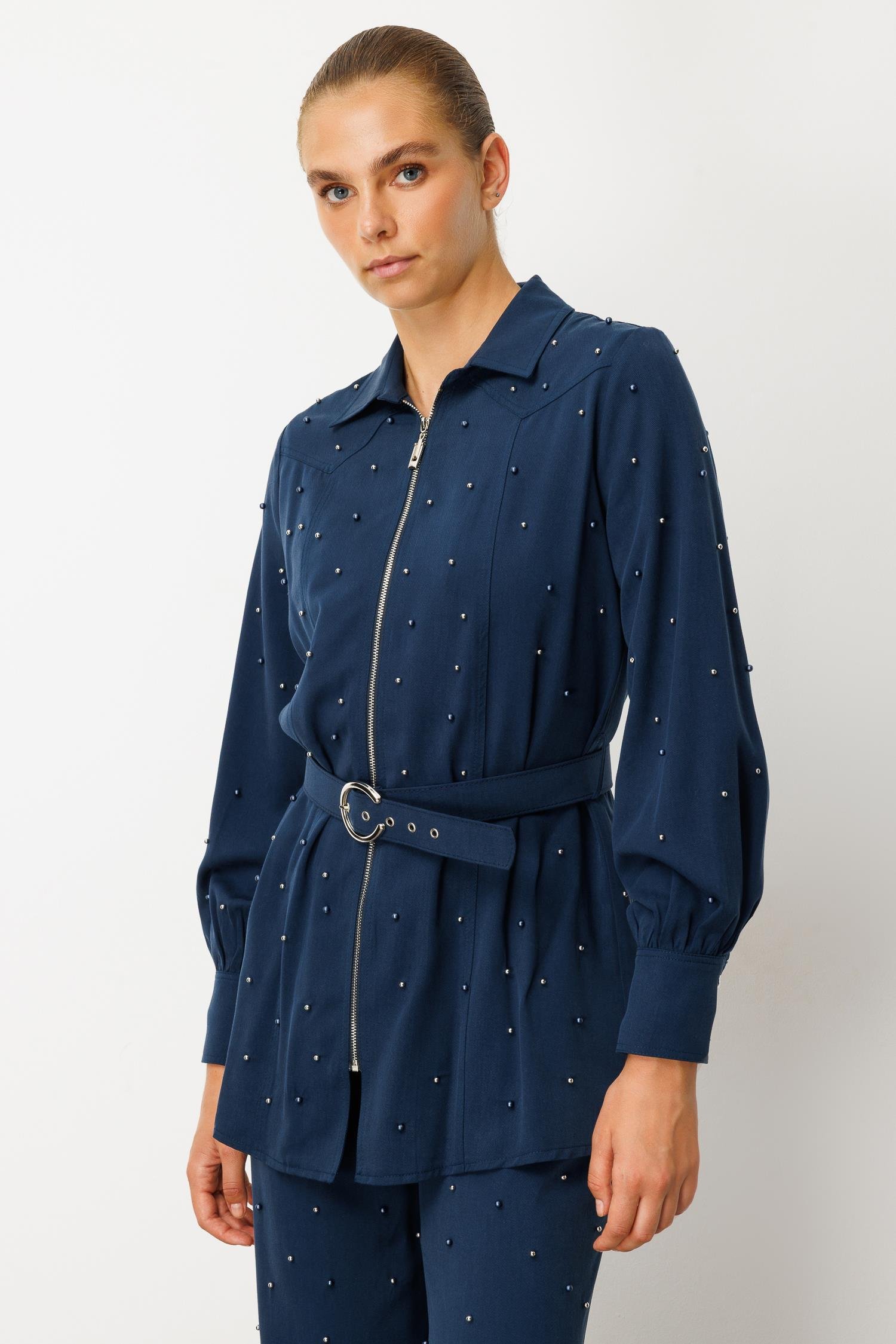 Modailgi  Fermuar Kapamalı İnci Detaylı Beli Kemerli Rahat Kesim Tunik - 40041 İndigo