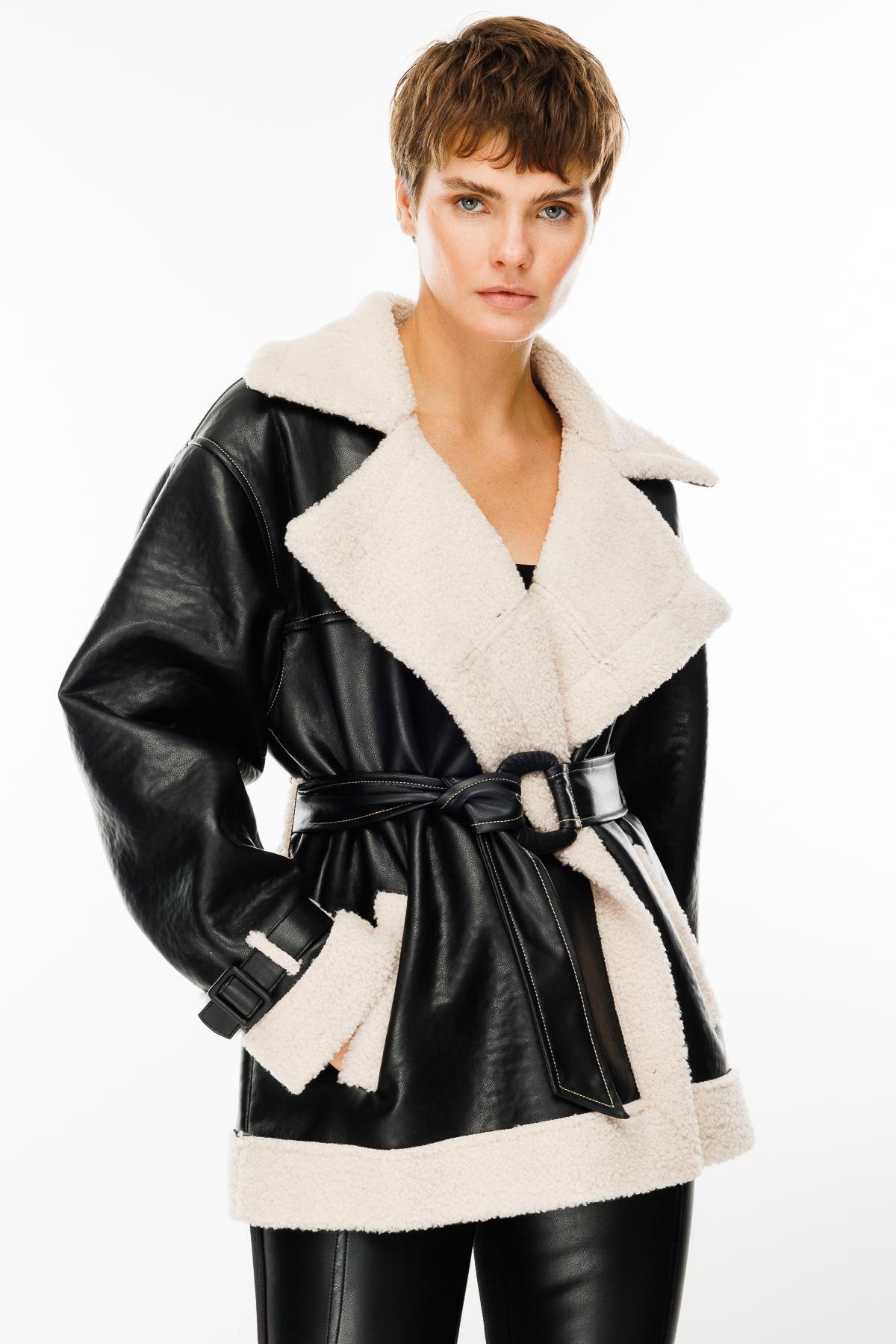 Modailgi  Geniş Yakalı İçi Peluşlu Kemerli Deri Mont Siyah