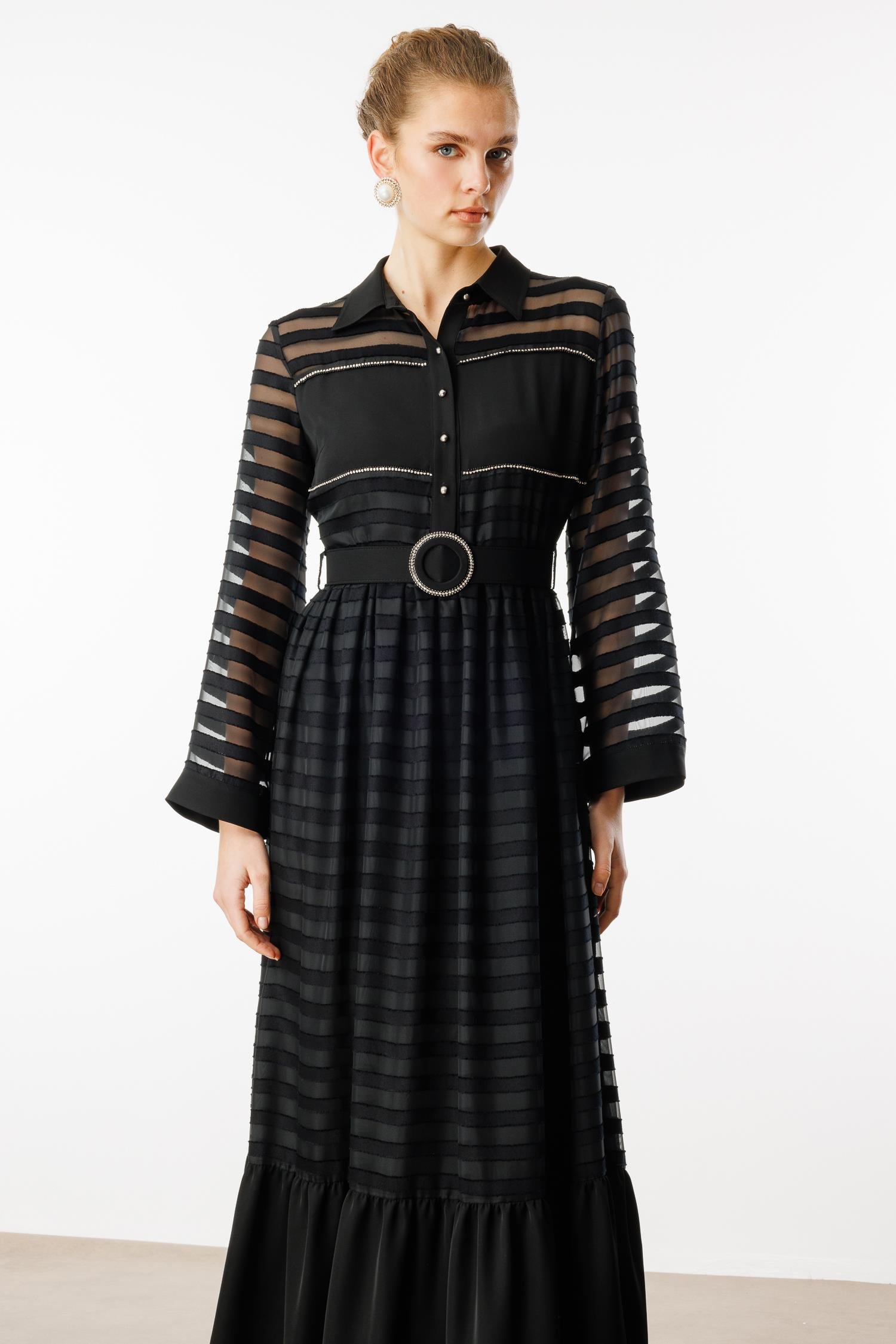 Modailgi  Gömlek Yakalı Kemerli Büzgülü Uzun Elbise Siyah