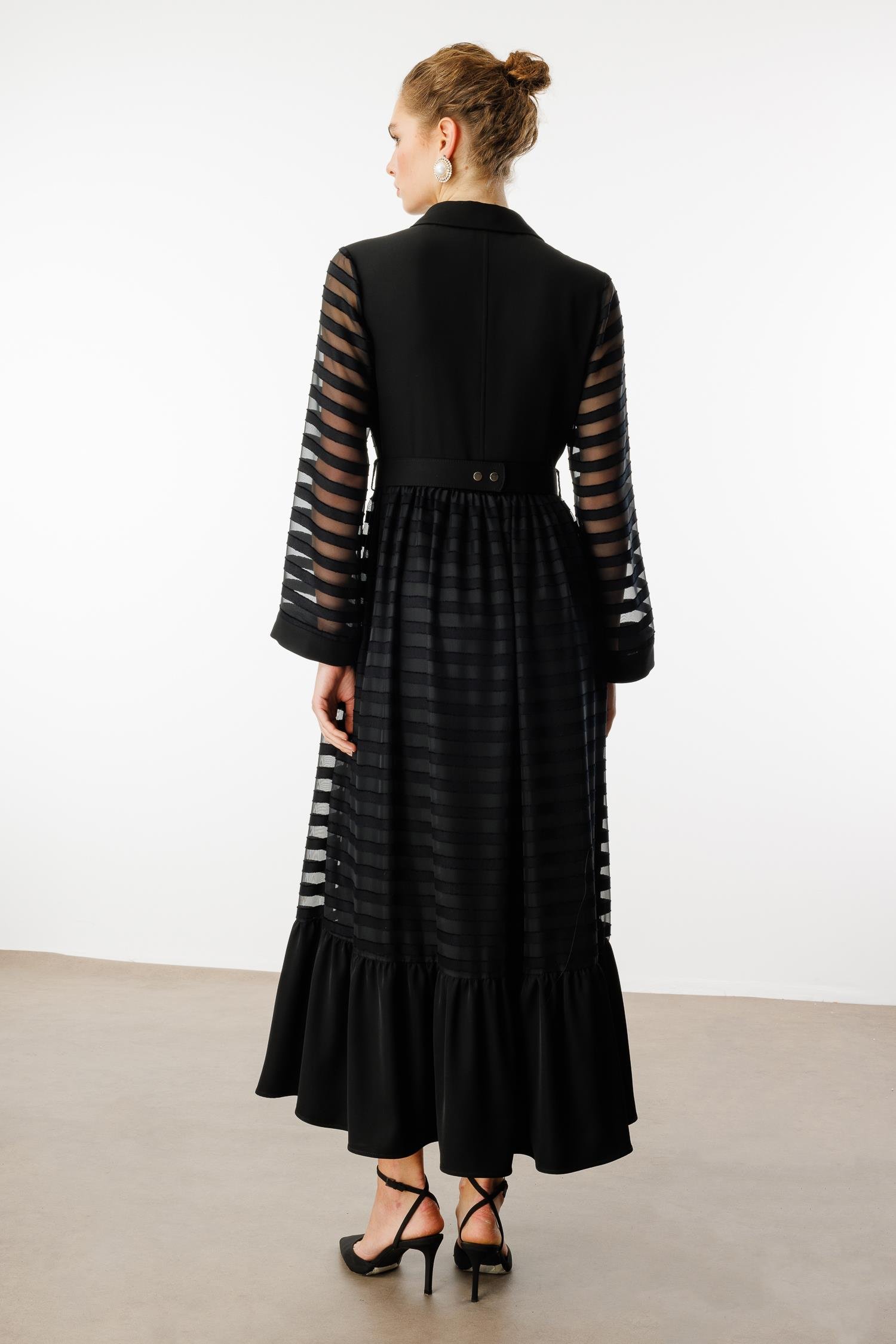 Modailgi  Gömlek Yakalı Kemerli Büzgülü Uzun Elbise Siyah