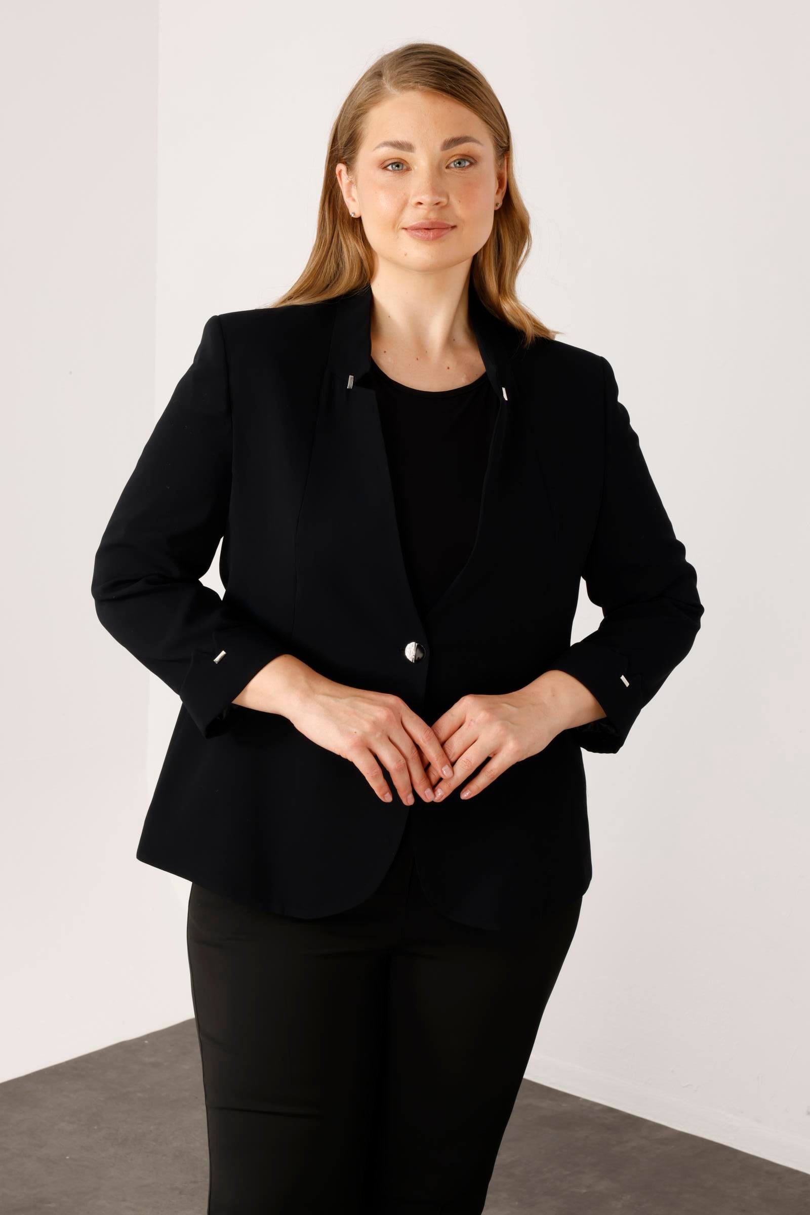 Modailgi  Hakim Yaka Tek Düğme Ceket Siyah