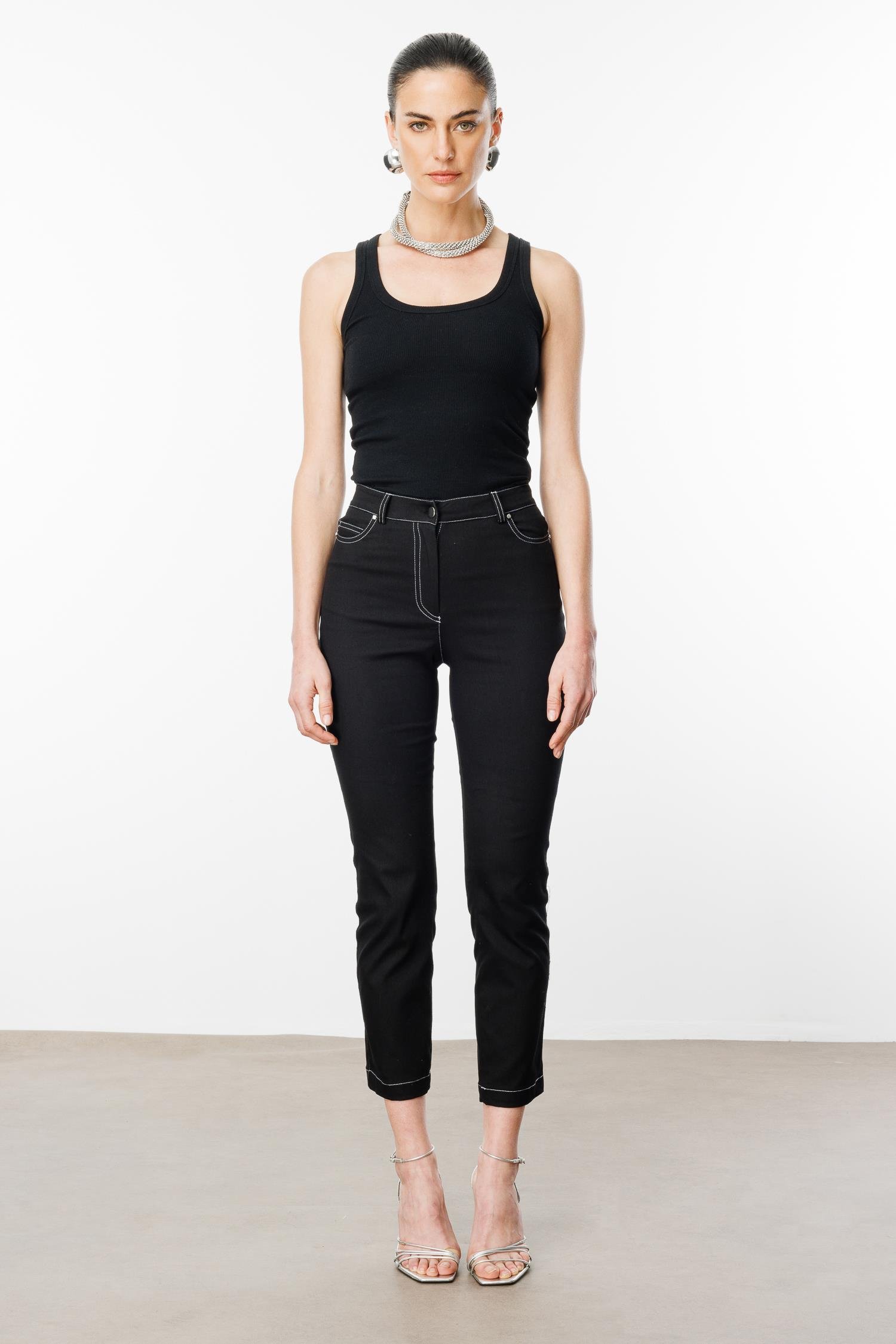 Modailgi  İç Kemeri Lastikli Spor Dikişli Bilek Boy Pantolon - 75202 Siyah