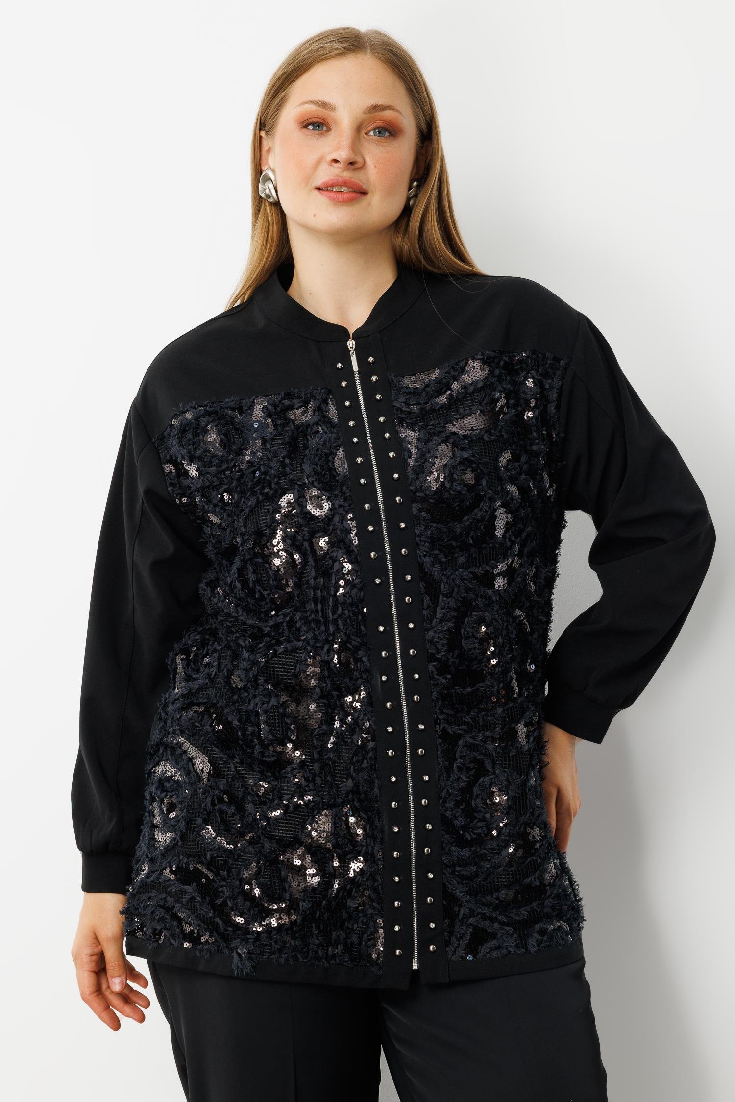 Modailgi  İnci Detaylı Güpürlü Fermuarlı Tunik Siyah