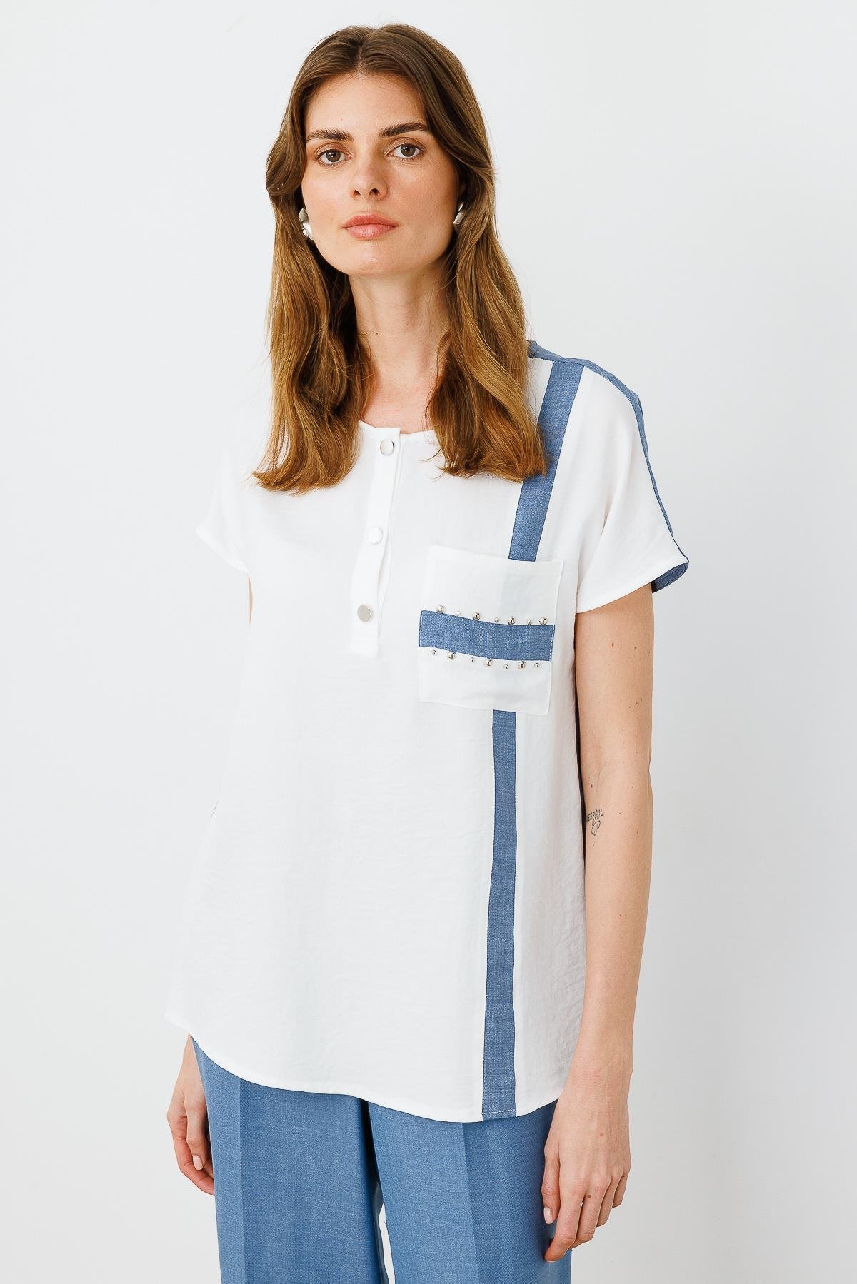 Modailgi  İşleme Detaylı Sıfır Yaka Bluz Ekru/İndigo