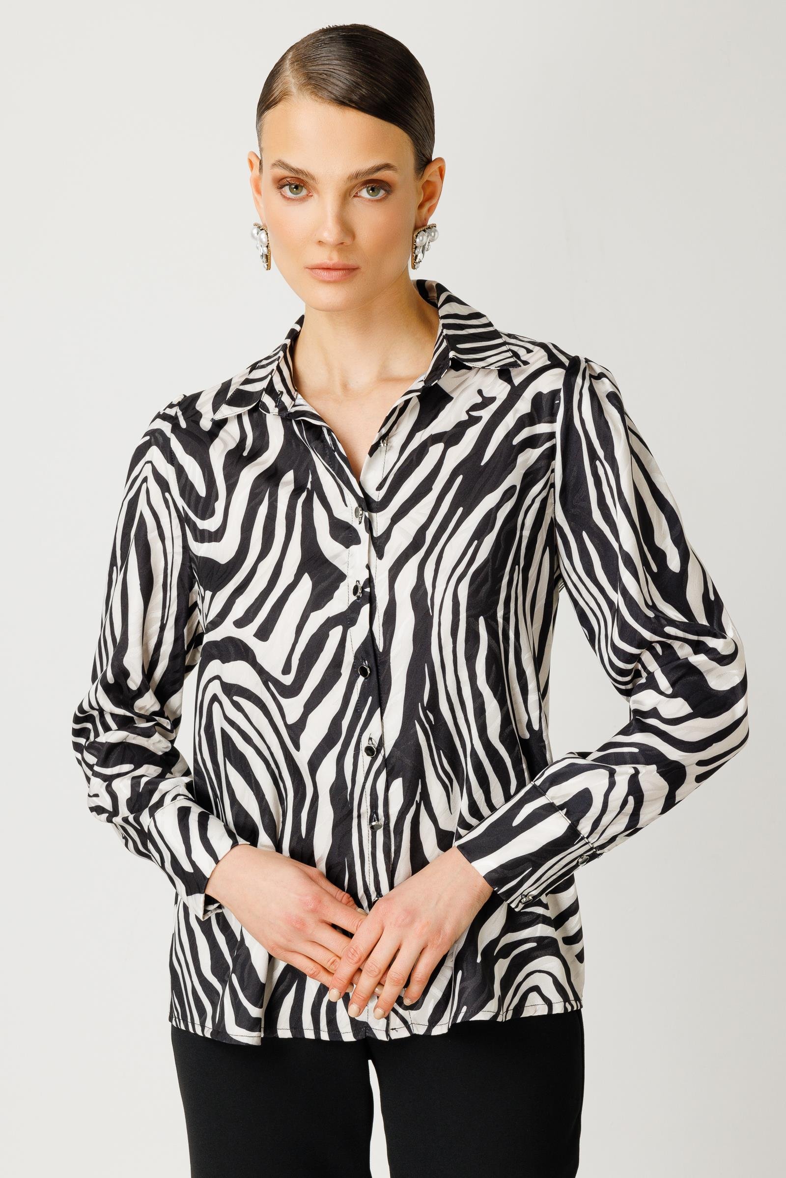 Modailgi  Jakarlı Klasik Gömlek Zebra