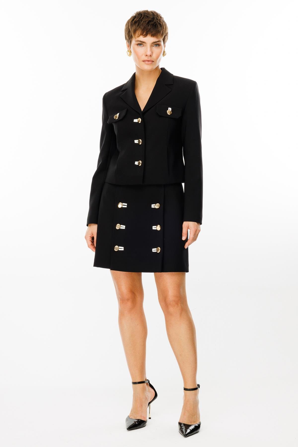 Modailgi  Kapak Detaylı Fleto ile Düğme Kapamalı Kısa Etek - 70024 Siyah