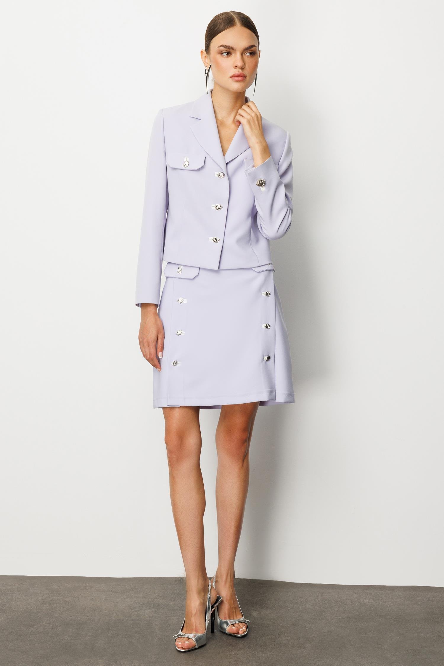 Modailgi  Kelebek Yaka Cep Detaylı Fleto ile Düğme Kapamalı Crop Ceket Lila