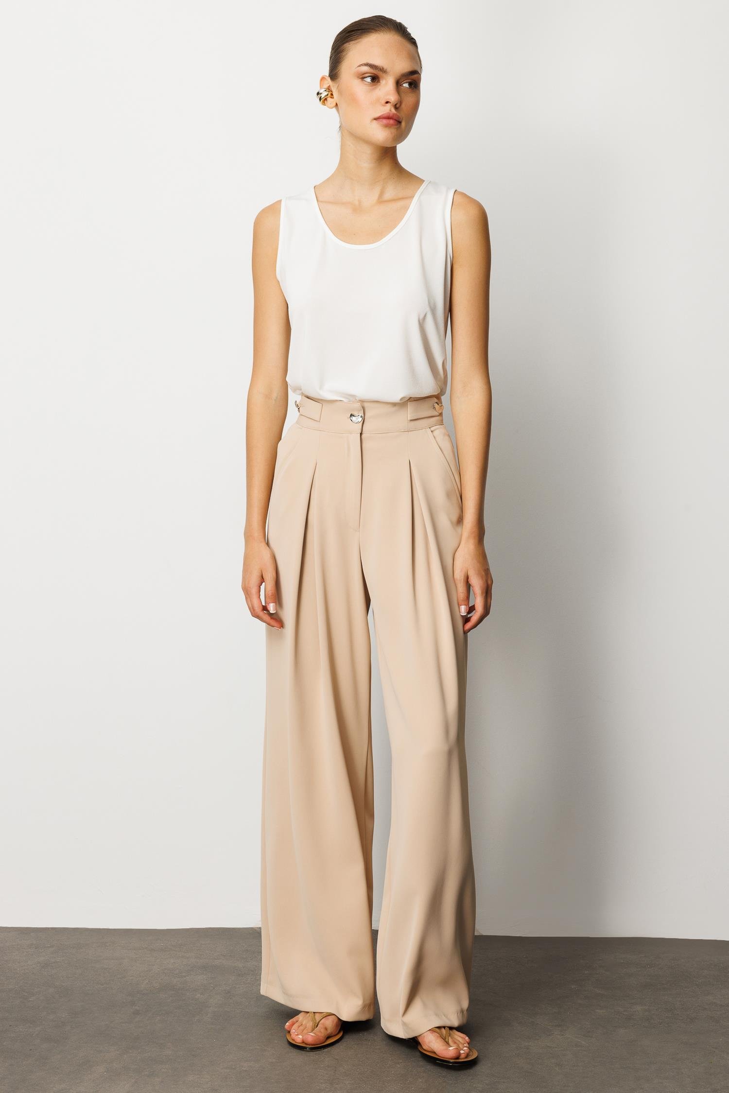 Modailgi  Kemeri Apoletli Yandan Cepli Plikaşeli Pantolon - 7069 Taş