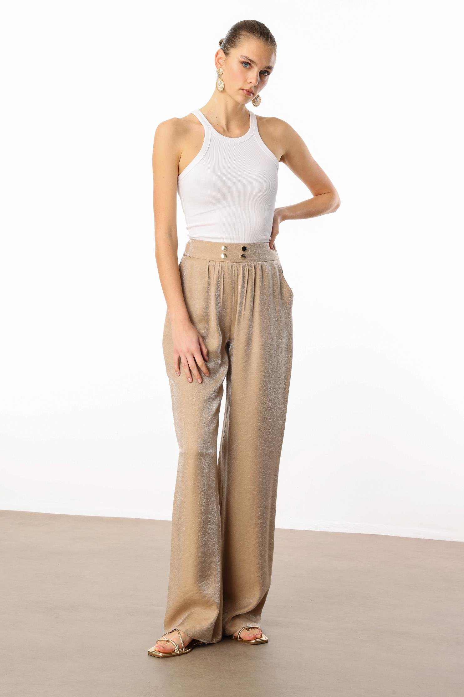 Modailgi  Kemeri Lastikli Beli Büzgülü Çakma Trok Detaylı Yandan Cepli Pantolon - 10047 Camel