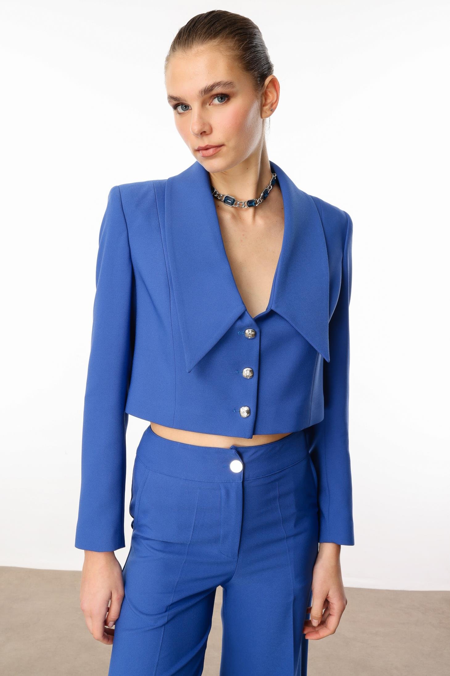 Modailgi  Kırlangıç Yaka Crop Ceket Mavi