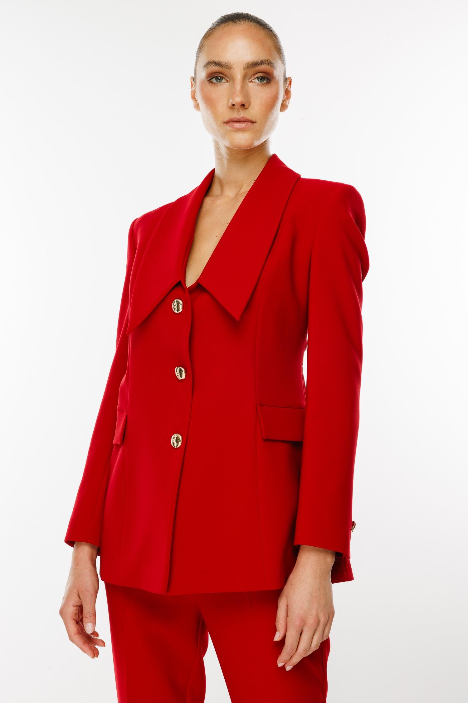 Modailgi  Kırlangıç Yaka Gold Düğme Detaylı Uzun Ceket Kırmızı