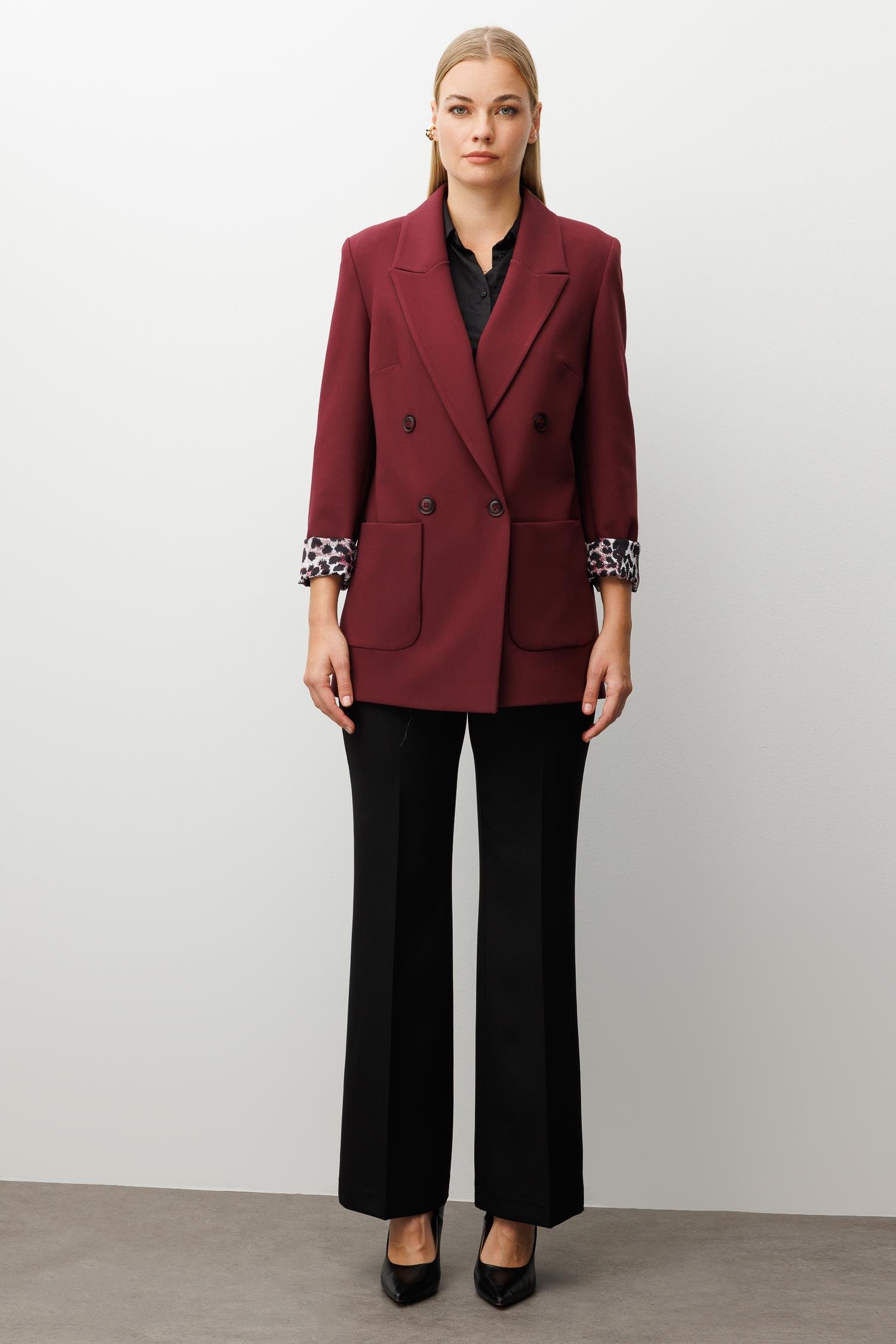 Modailgi  Kırlangıç Yaka Kruvaze Kapamalı Torba Cepli Leopar Astarlı Ceket Bordo