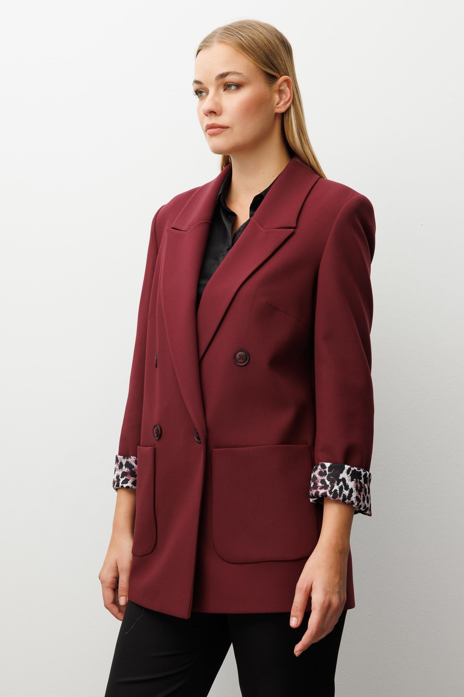 Modailgi  Kırlangıç Yaka Kruvaze Kapamalı Torba Cepli Leopar Astarlı Ceket Bordo