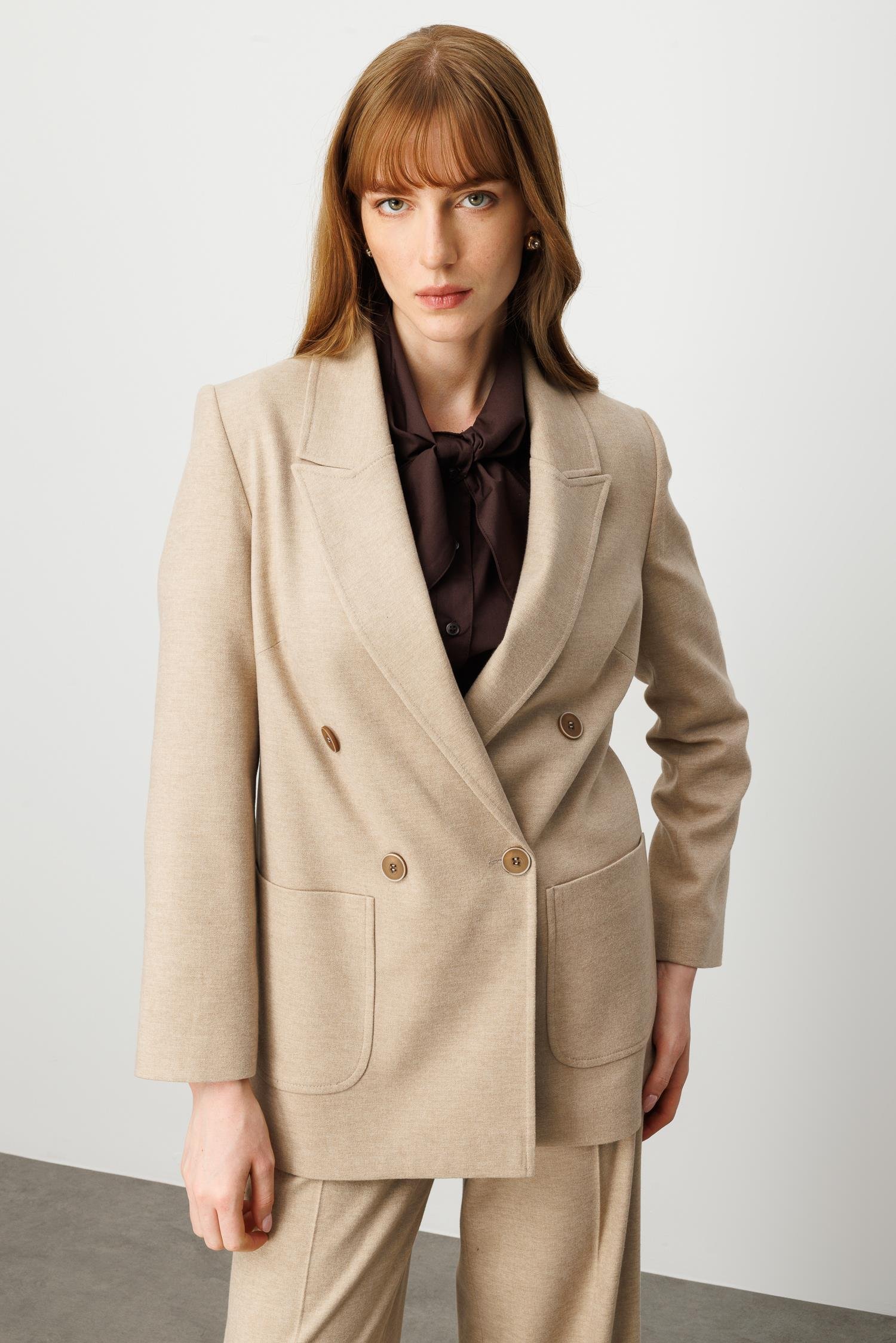 Modailgi  Kırlangıç Yaka Kruvaze Kapama Torba Cepli Rahat Kesim Ceket - 40048 Vizon