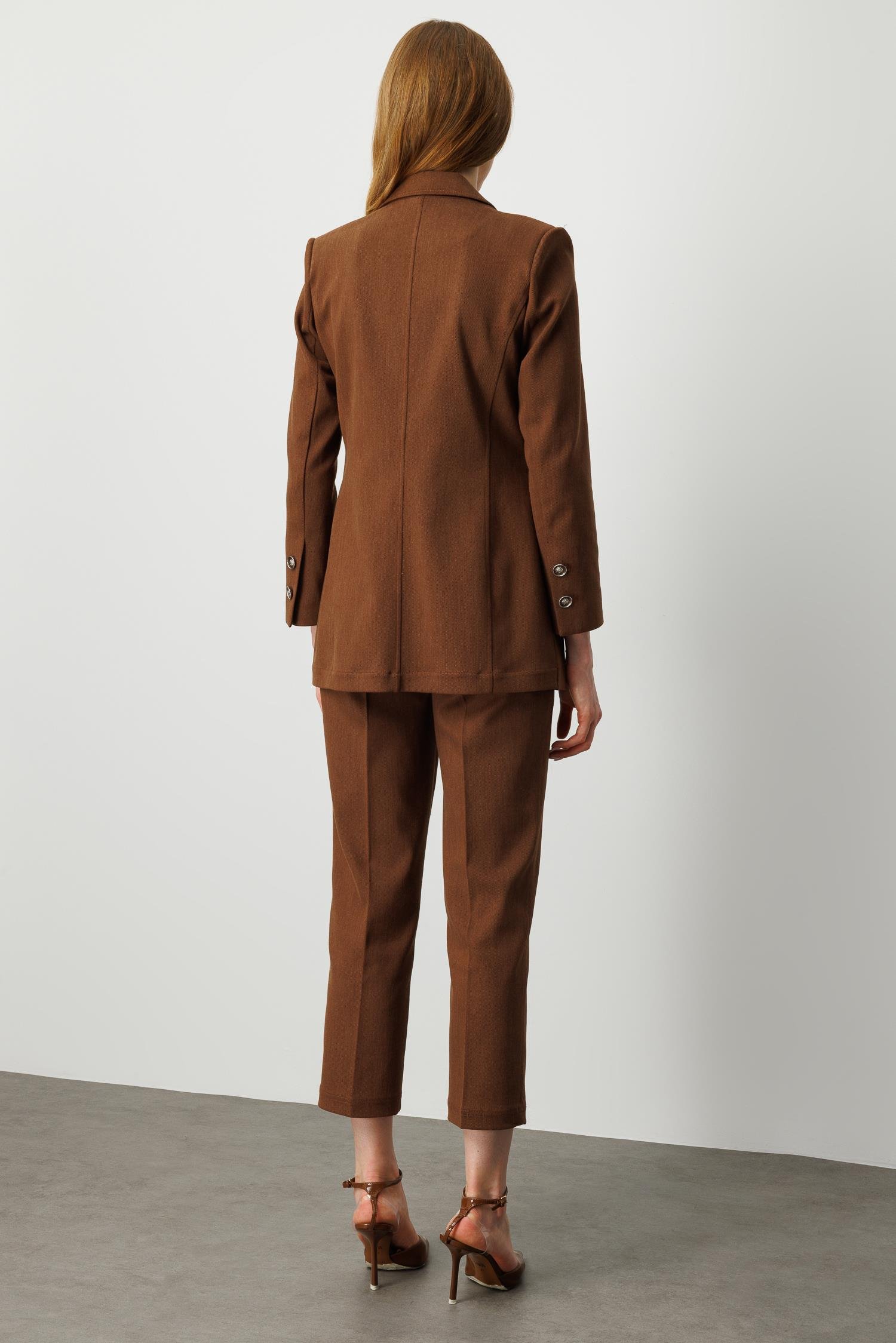 Modailgi  Kırlangıç Yaka Tek Düğme Kapamalı Astarlı Ceket - 45014 Kahve