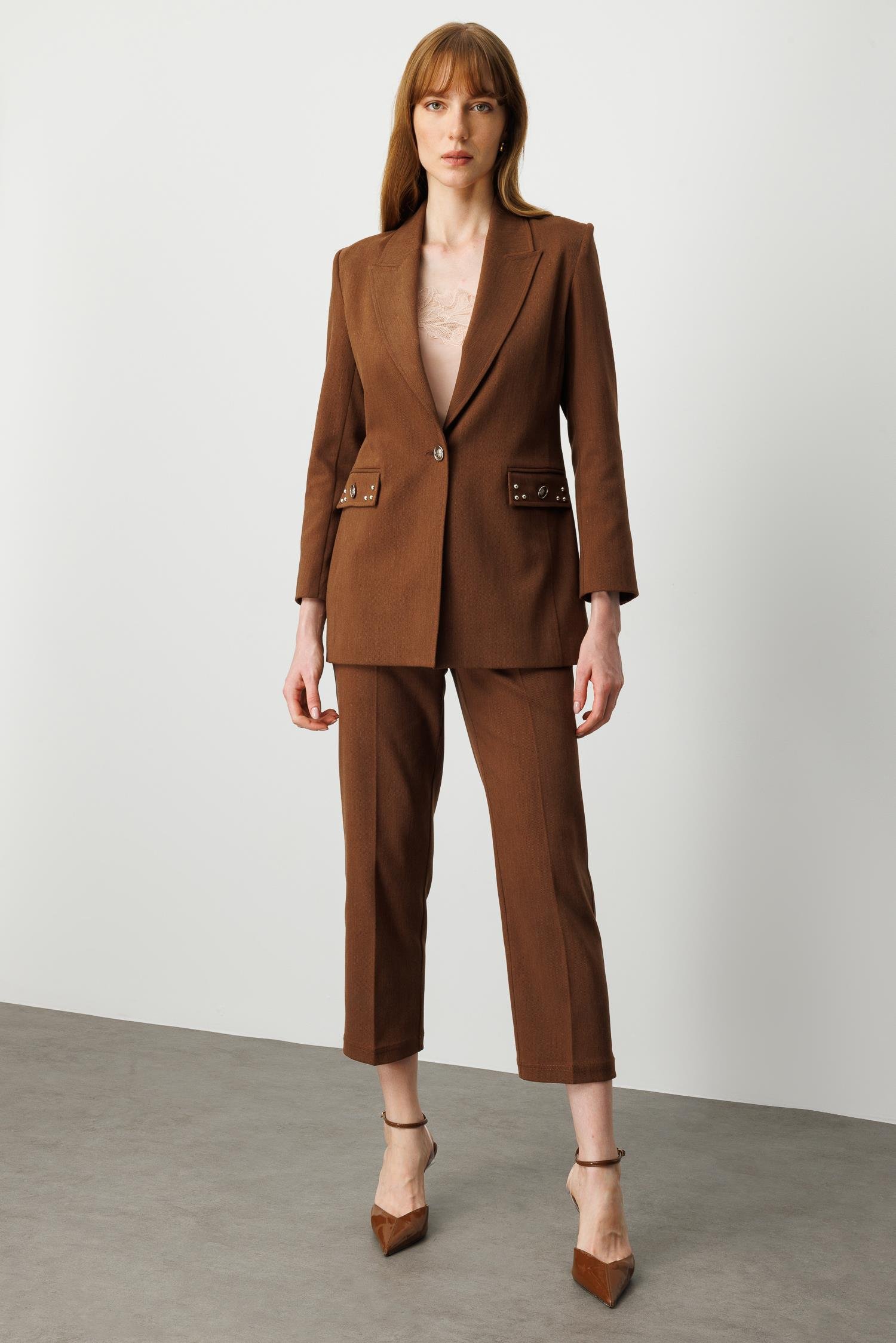 Modailgi  Kırlangıç Yaka Tek Düğme Kapamalı Astarlı Ceket - 45014 Kahve