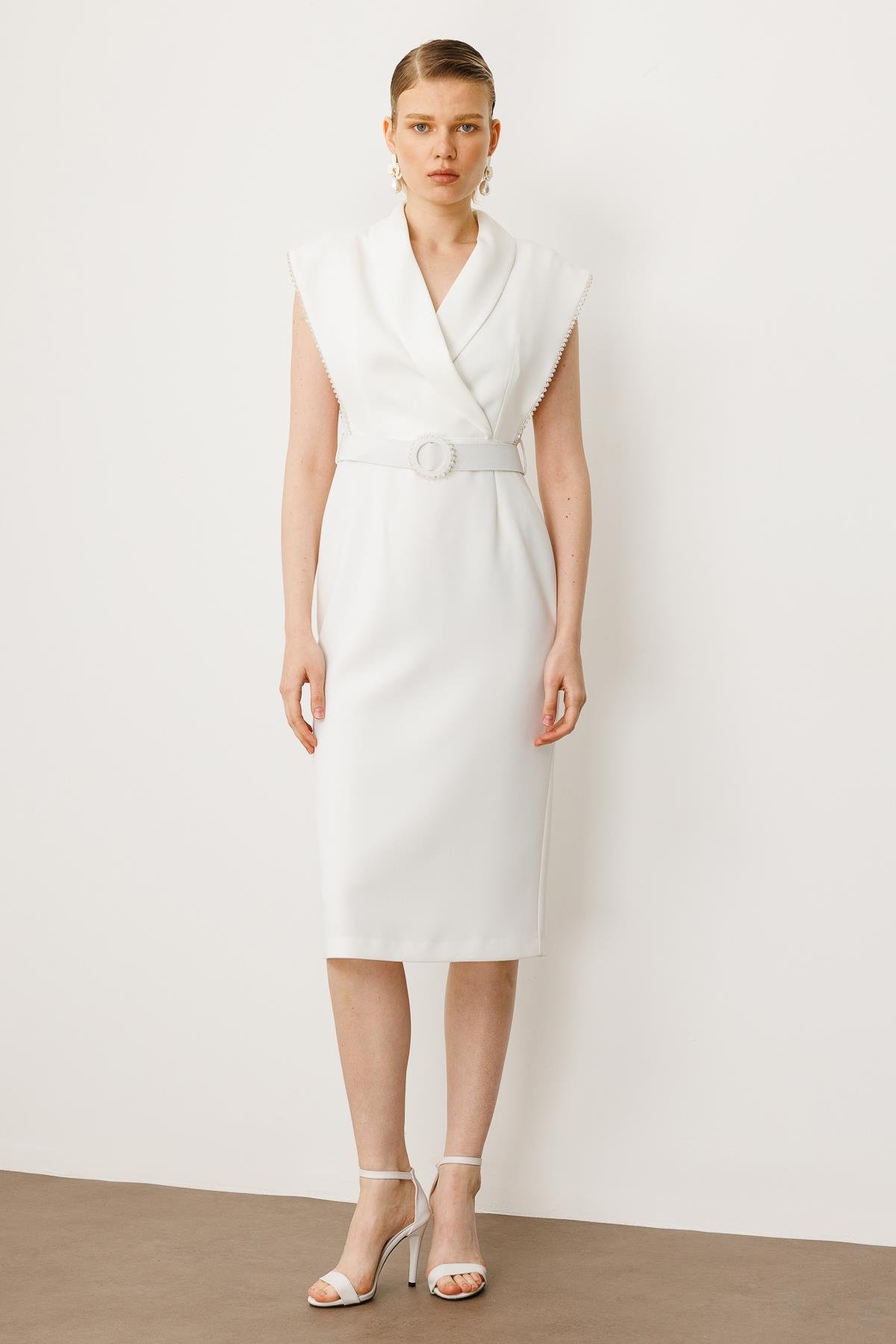 Modailgi  Kol Ağzı Boncuk Aksesuar Detaylı Elbise Ekru