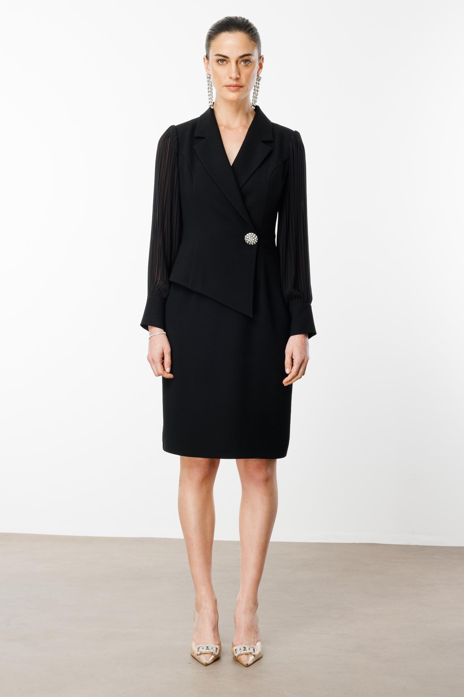 Modailgi  Kolları Piliseli Kruvaze Kapamalı Midi Boy Elbise Siyah