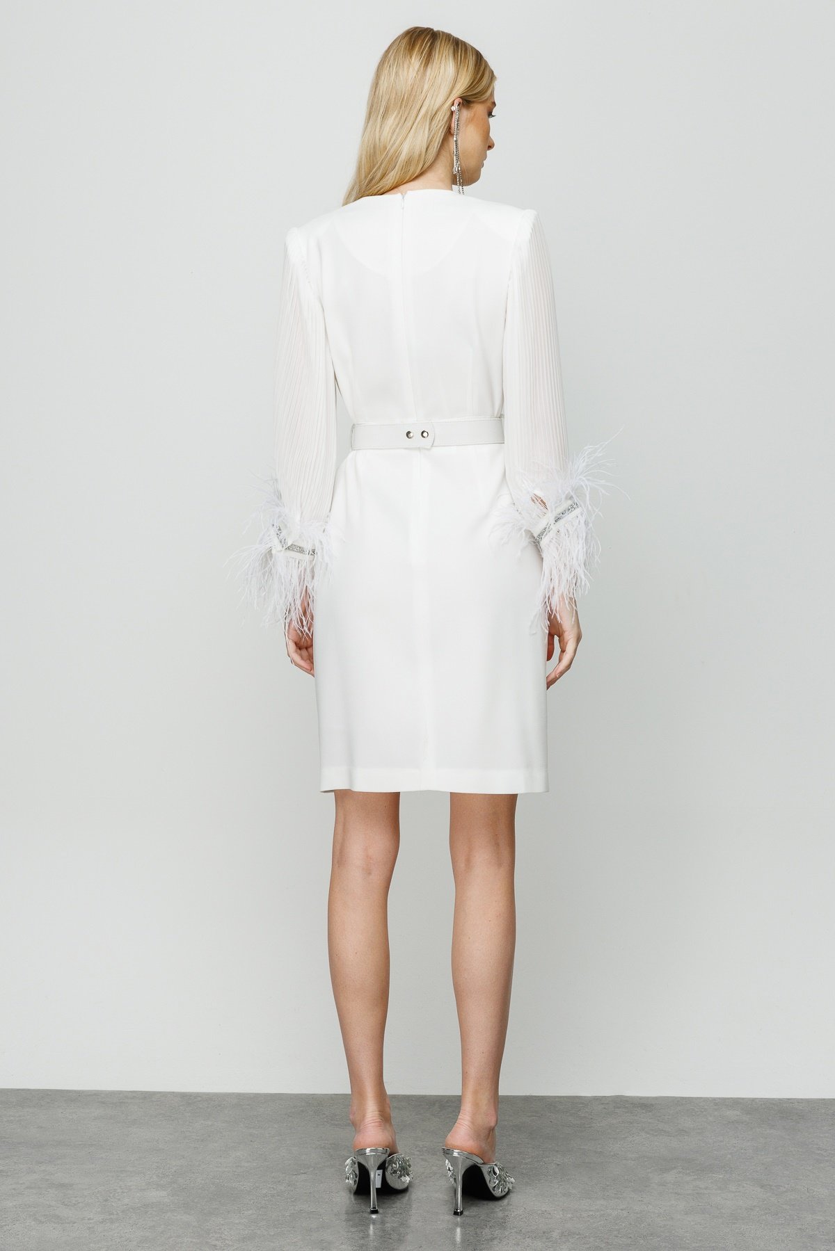 Modailgi  Kolları Pliseli Manşeti Otrişli Kısa Elbise Ekru