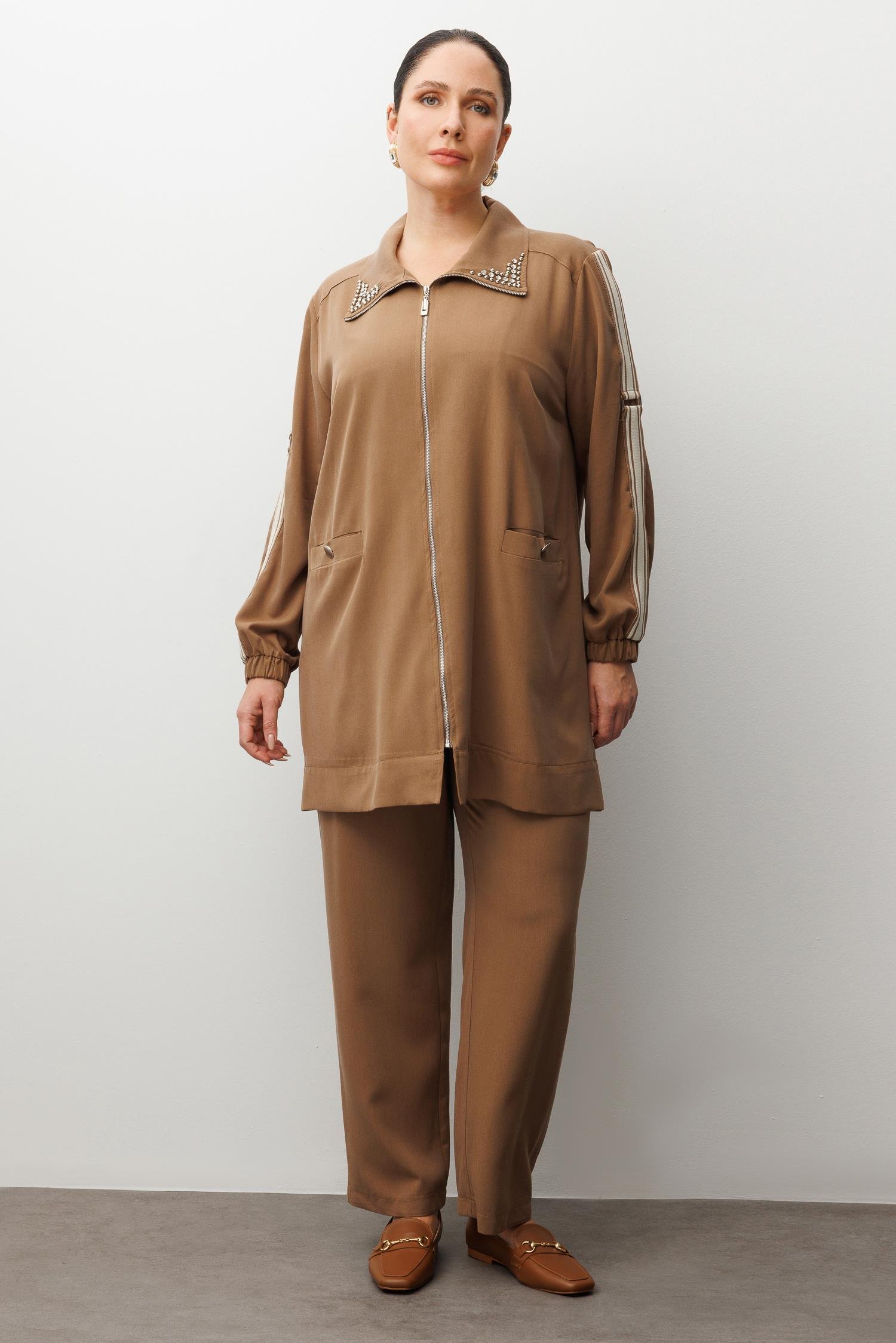 Modailgi  Kolları Ribana Detaylı Yakası İncili Tunik Takım Vizon