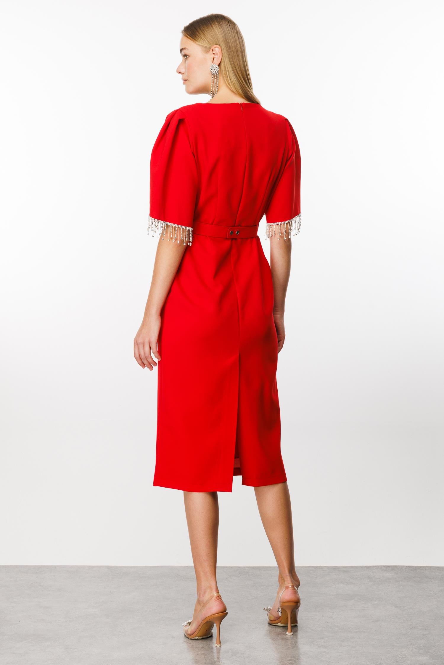 Modailgi  Kolları Şerit Aksesuarlı Elbise Kırmızı