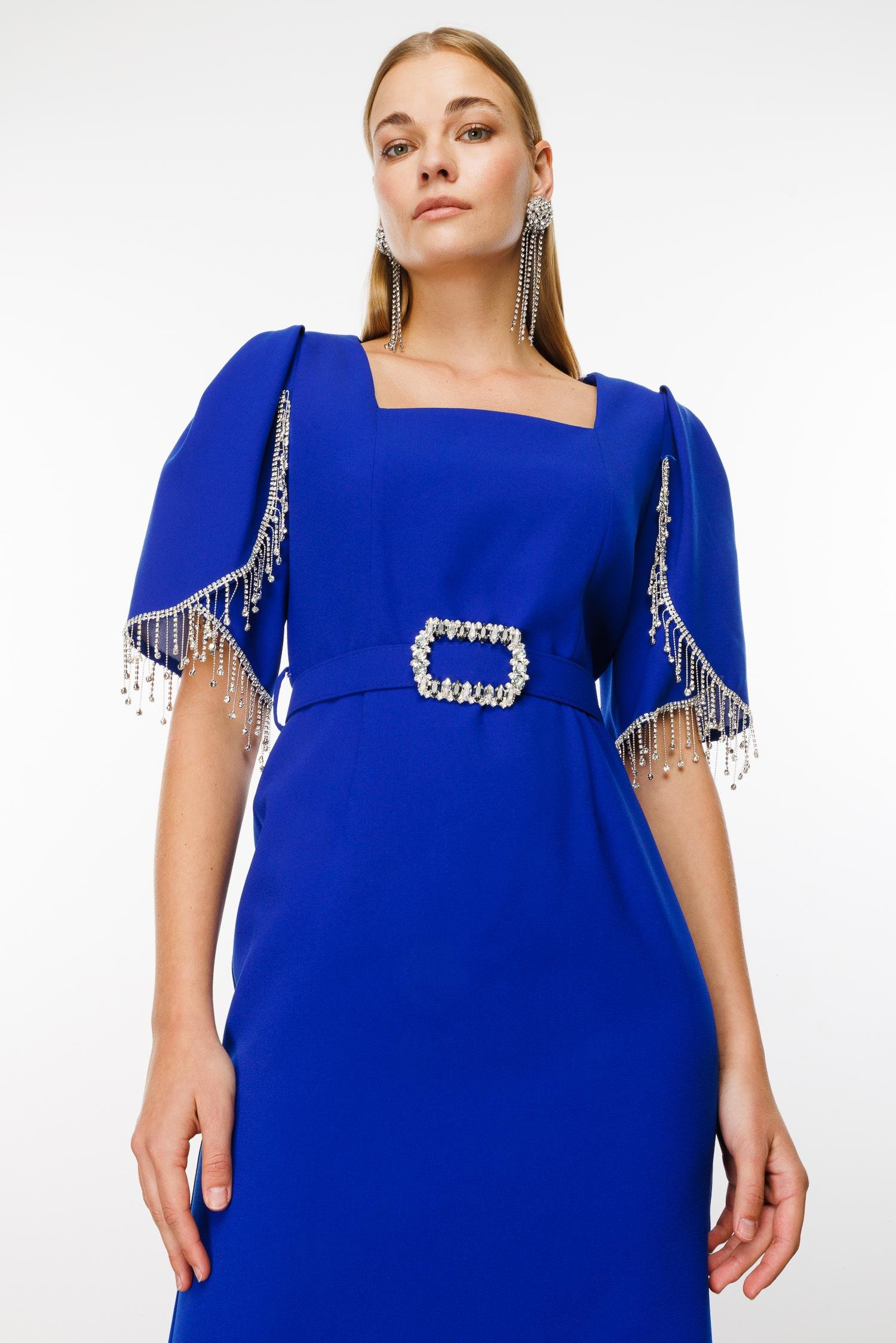 Modailgi  Kolları Şerit Aksesuarlı Elbise Saks