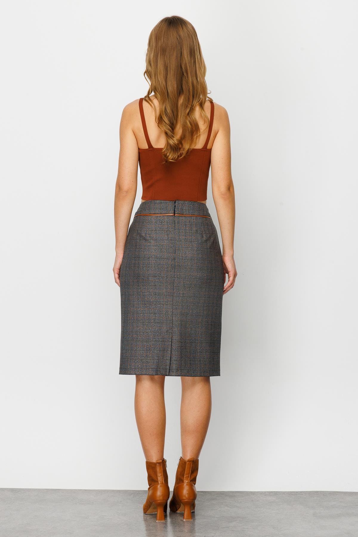 Modailgi  Korsajı Deri Biyeli Ekose Etek Orijinal