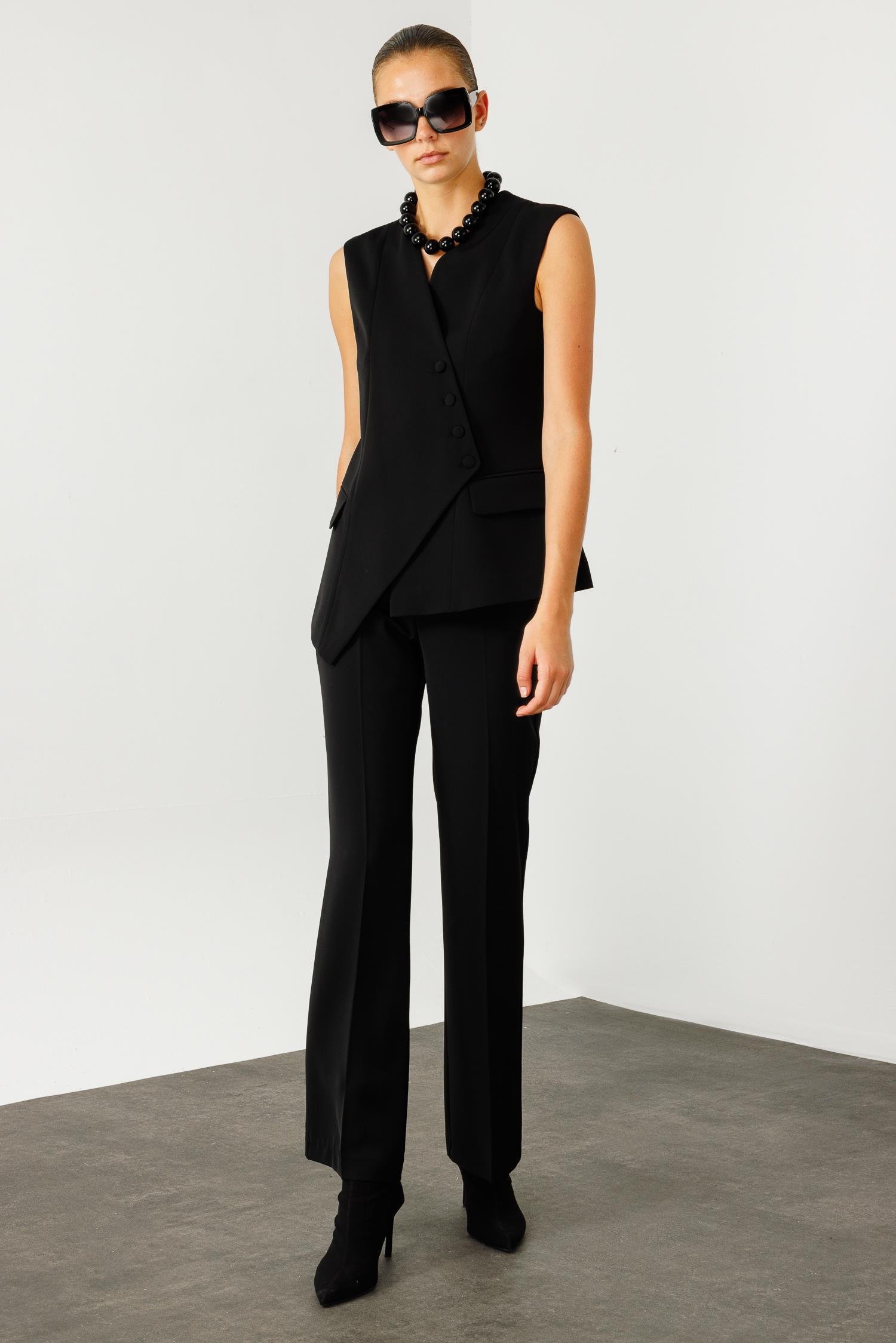 Modailgi  Kruvaze Kapamalı Düğme Detaylı Uzun Yelek Siyah