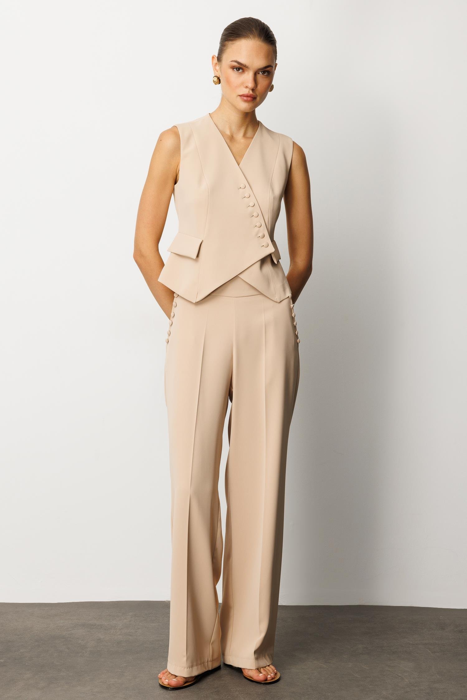 Modailgi  Kruvaze Kapamalı Düğme Detaylı Kısa Yelek Taş