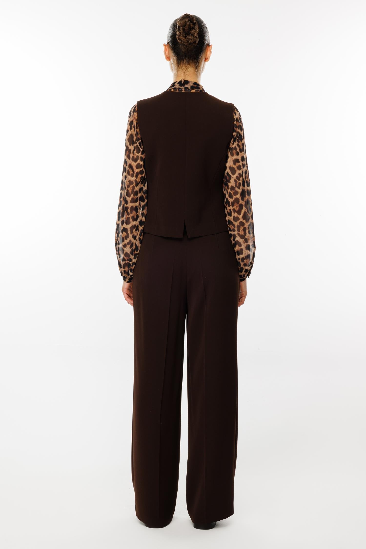 Modailgi  Kruvaze Kapamalı Düğme Detaylı Kısa Yelek Kahve