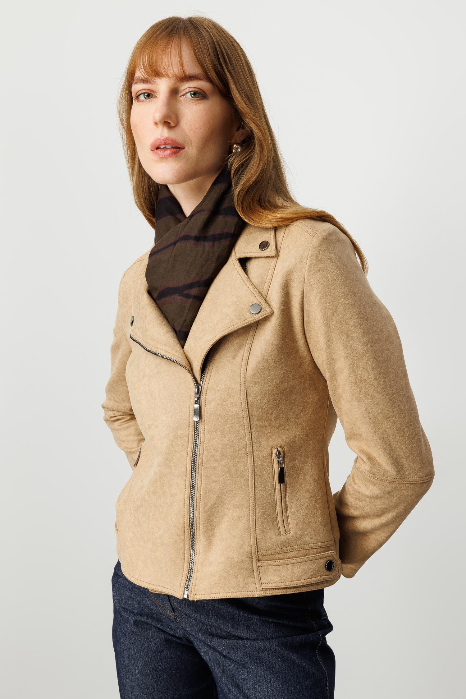 Modailgi  Kruvaze Kapamalı Fermuarlı Spor Dikişli Ve Kesikli Kısa Mont Ceket Vizon