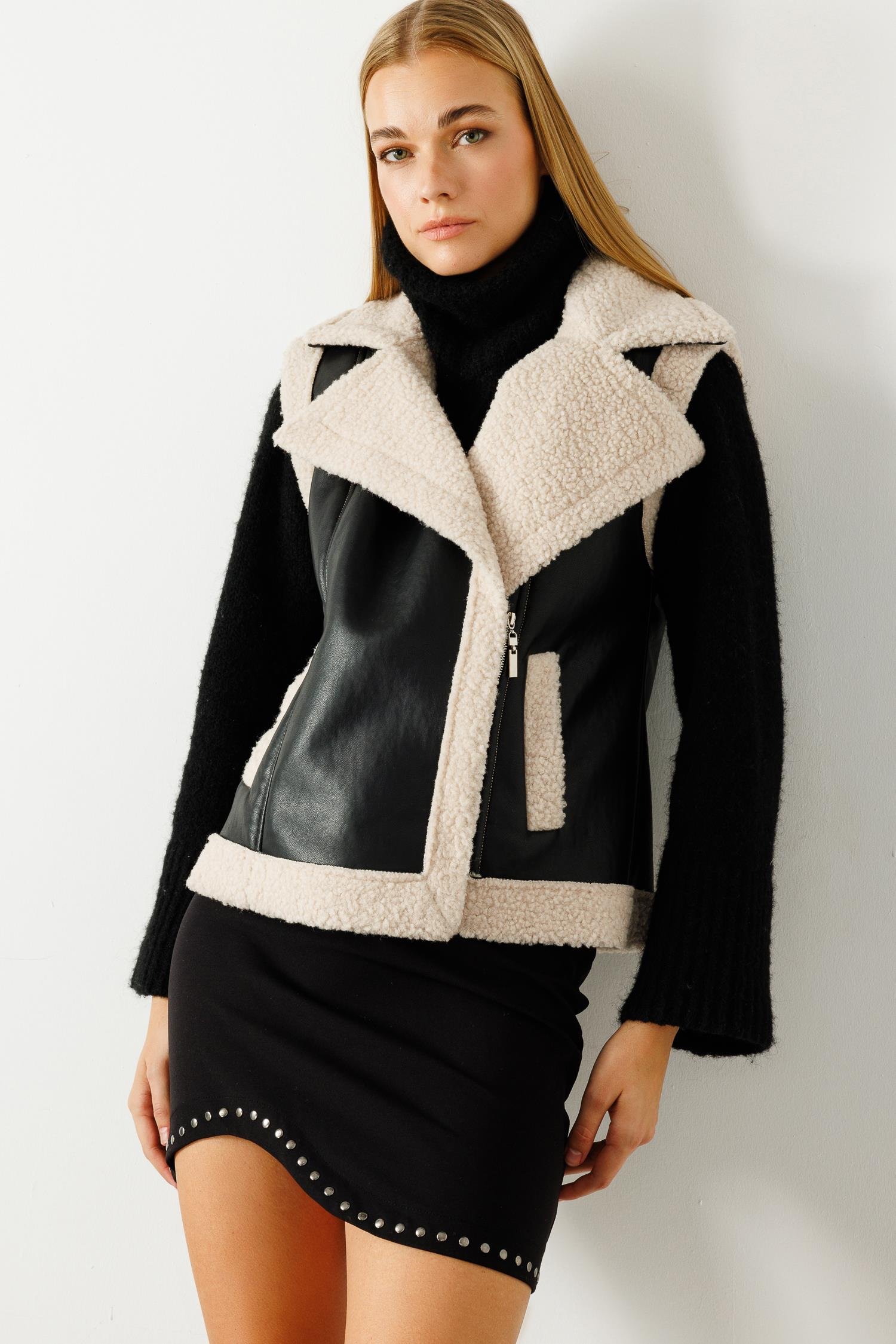 Modailgi  Kruvaze Kapamalı İçi Peluşlu Deri Yelek Siyah