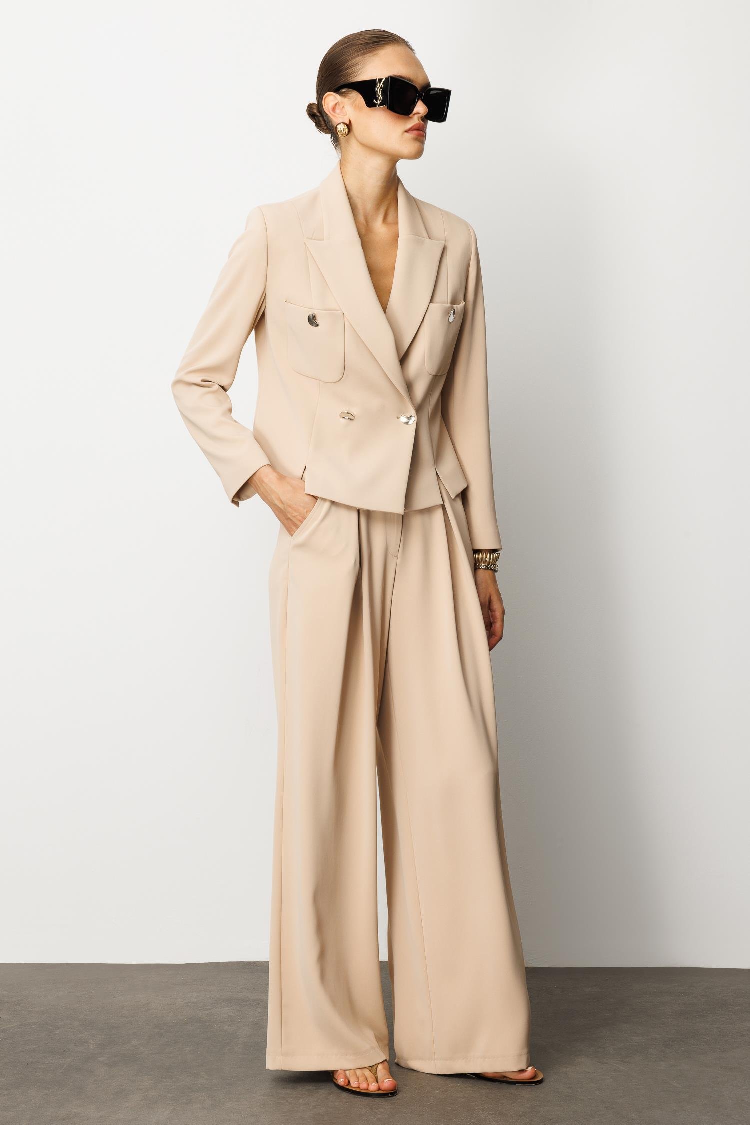 Modailgi  Kruvaze Kapamalı Torba Cepli Yırtmaçlı Kısa Ceket Taş