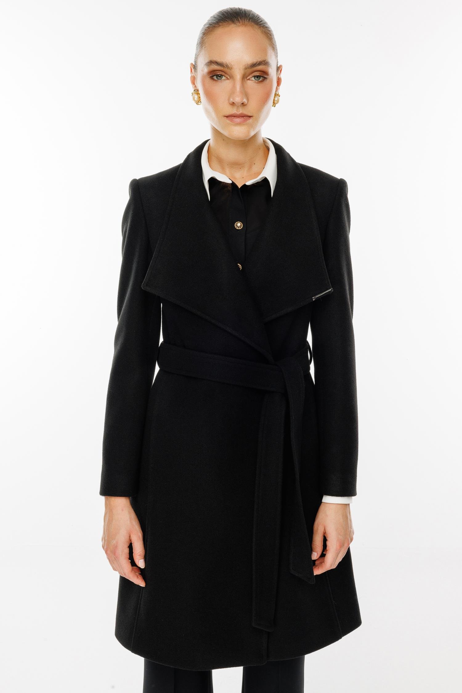 Modailgi  Kruvaze Kapamalı Yandan Kuşaklı Devrik Yaka Kaban Siyah