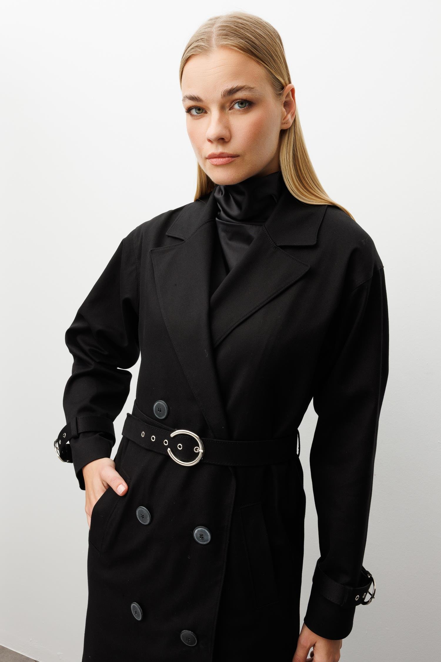 Modailgi  Kumaş Mix Detaylı Kruvaze Kapamalı Kemer Detaylı Oversize Trençkot Siyah/Siyah