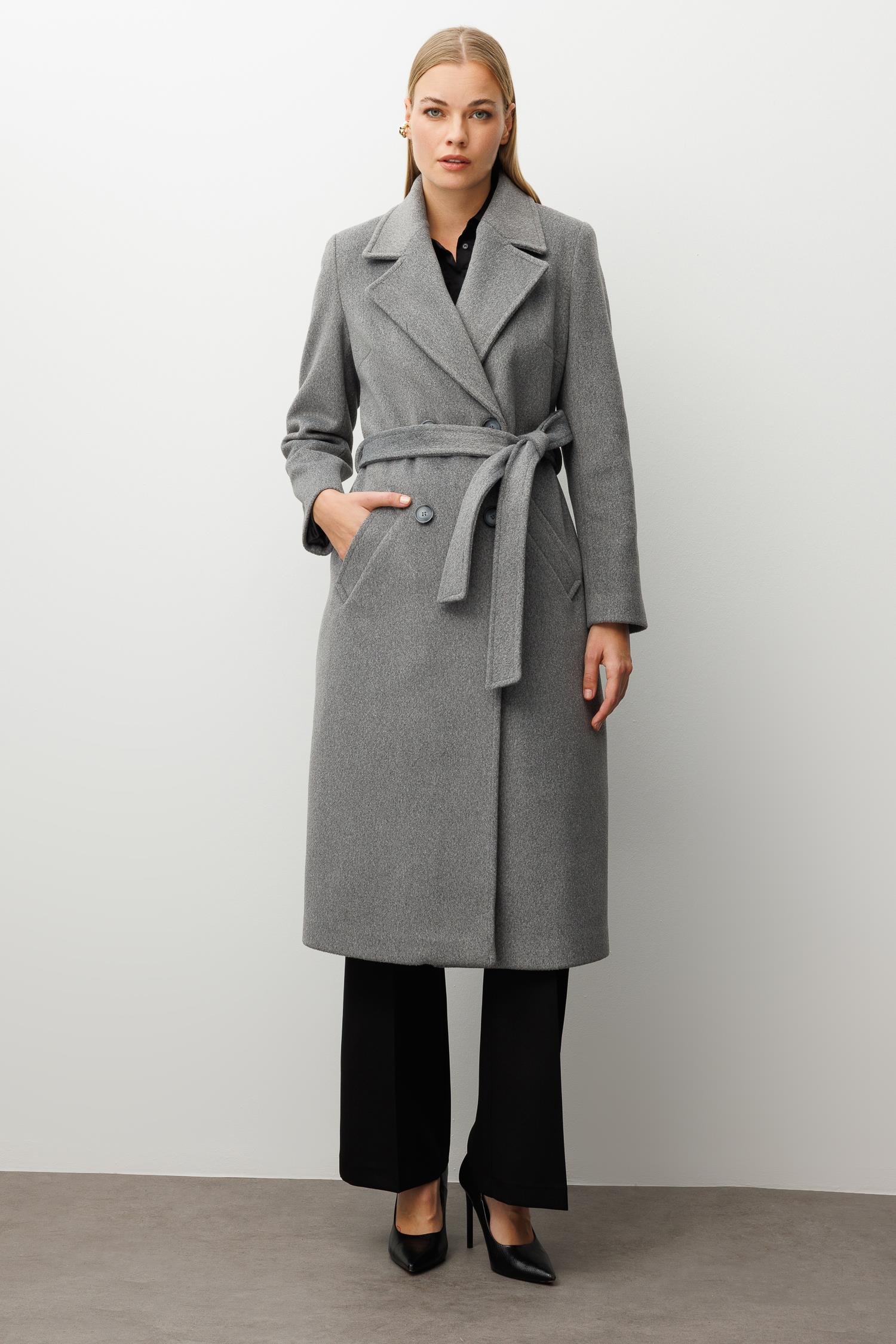 Modailgi  Kuşaklı Kruvaze Dört Düğmeli Kaban Gri