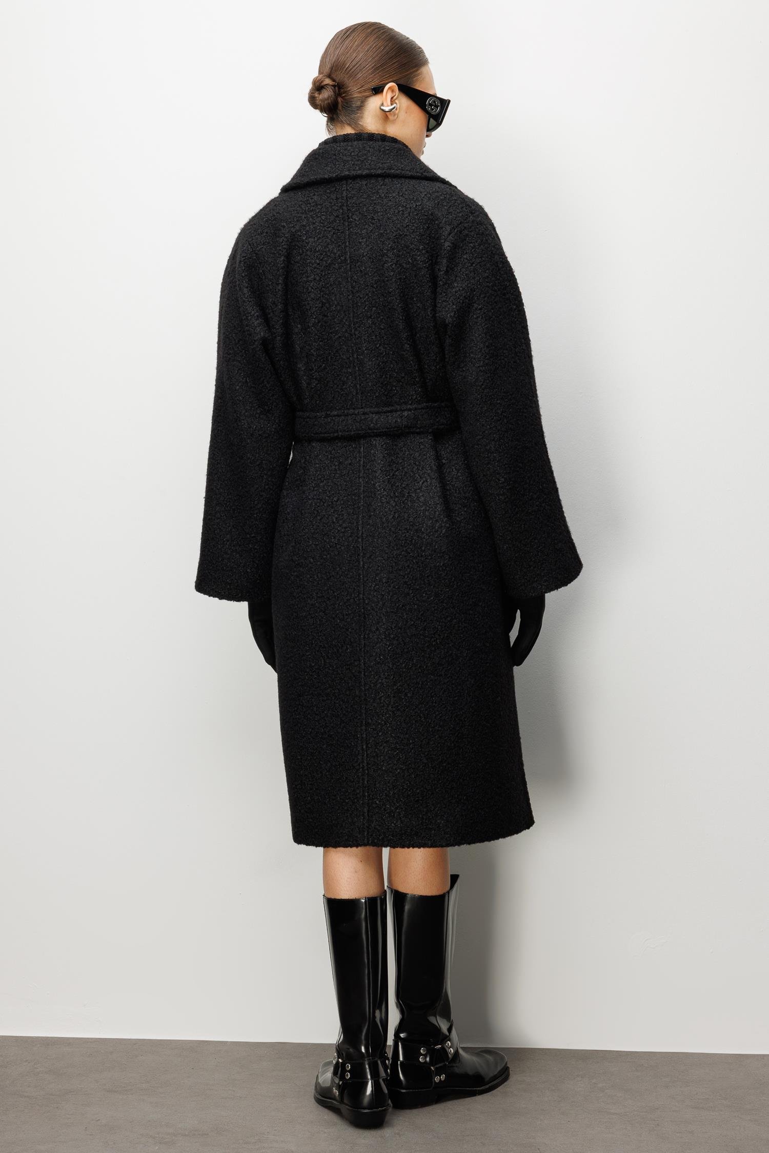 Modailgi  Kuşaklı Tek Düğmeli Buklet Kaban Siyah