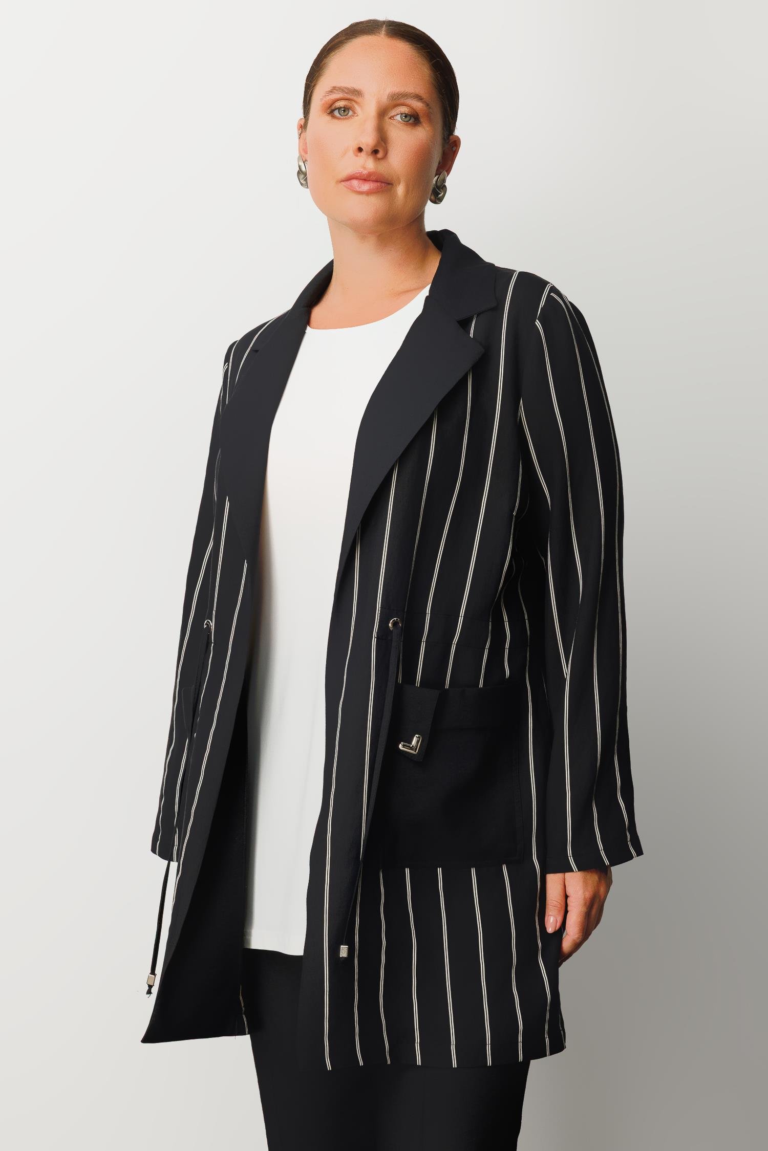 Modailgi  Mono Yaka Çizgili Tunik Siyah