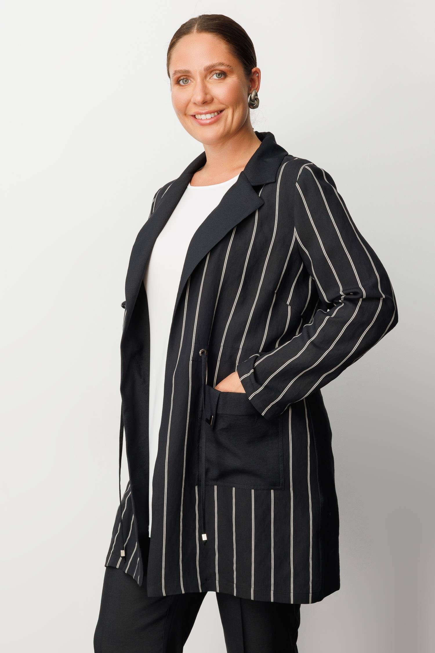 Modailgi  Mono Yaka Çizgili Tunik Siyah