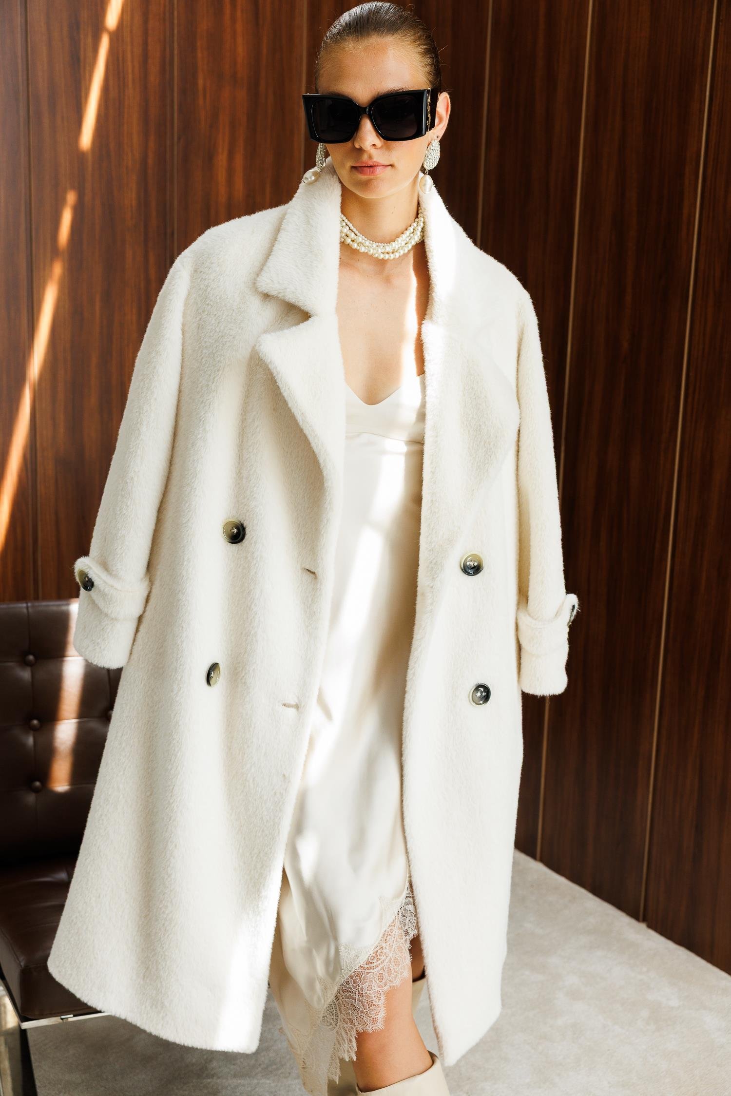 Modailgi  Mono Yaka Kruvaze Alcantara Kaban Ekru