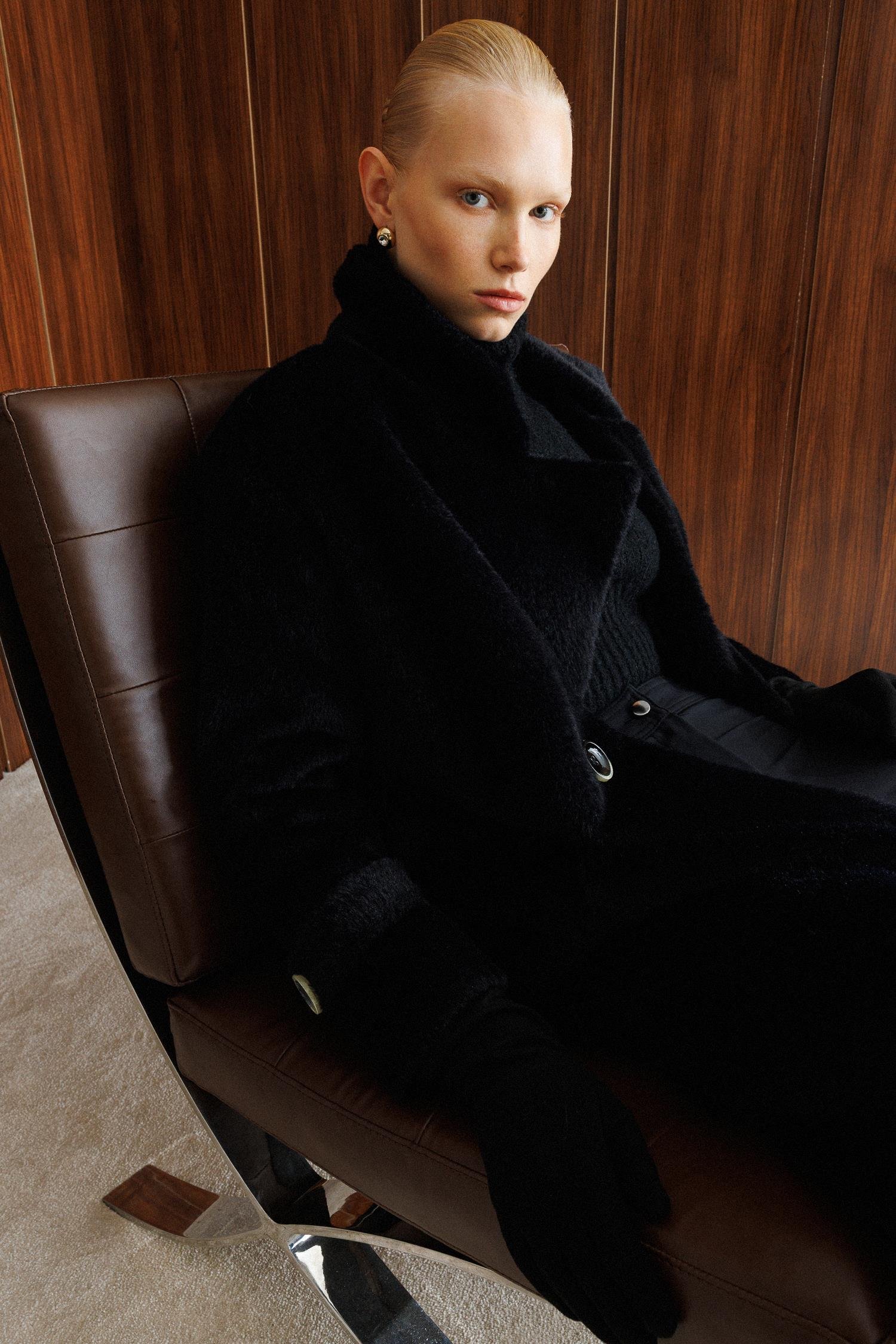 Modailgi  Mono Yaka Kruvaze Alcantara Kaban Siyah