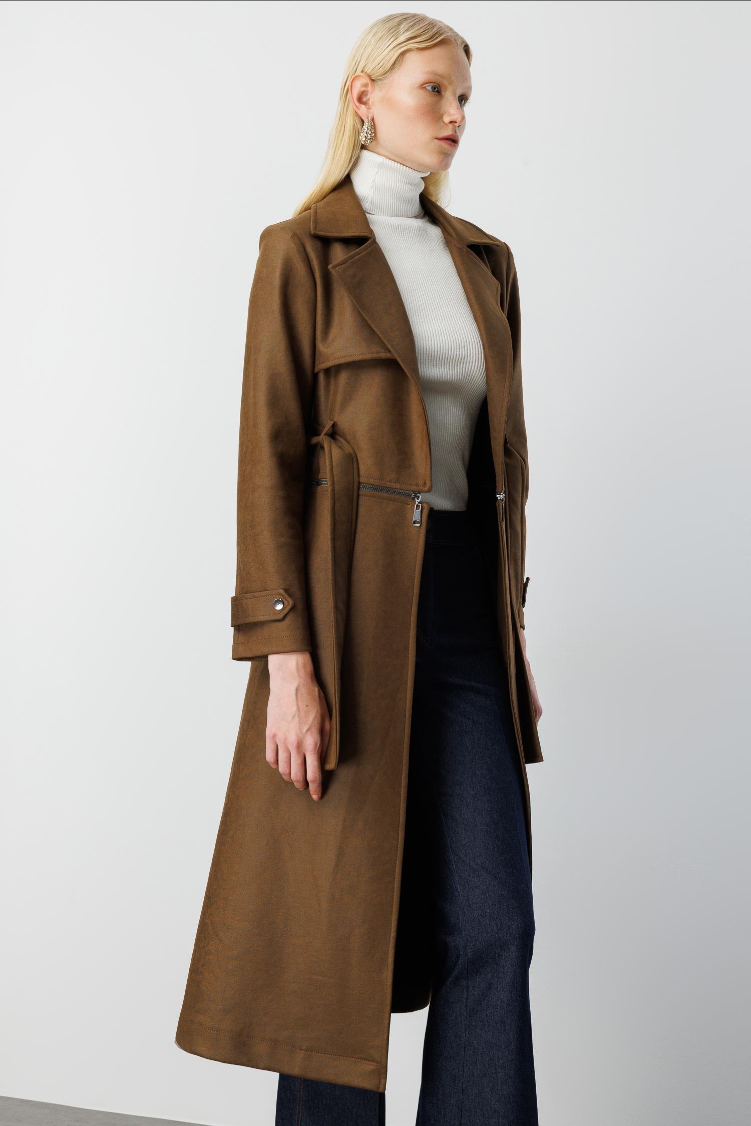 Modailgi  Mono Yaka Kuşaklı Koları Apoletli Belde Açılır Kapanır Çift Taraflı Fermuar Detaylı Astarsız Trençkot Haki