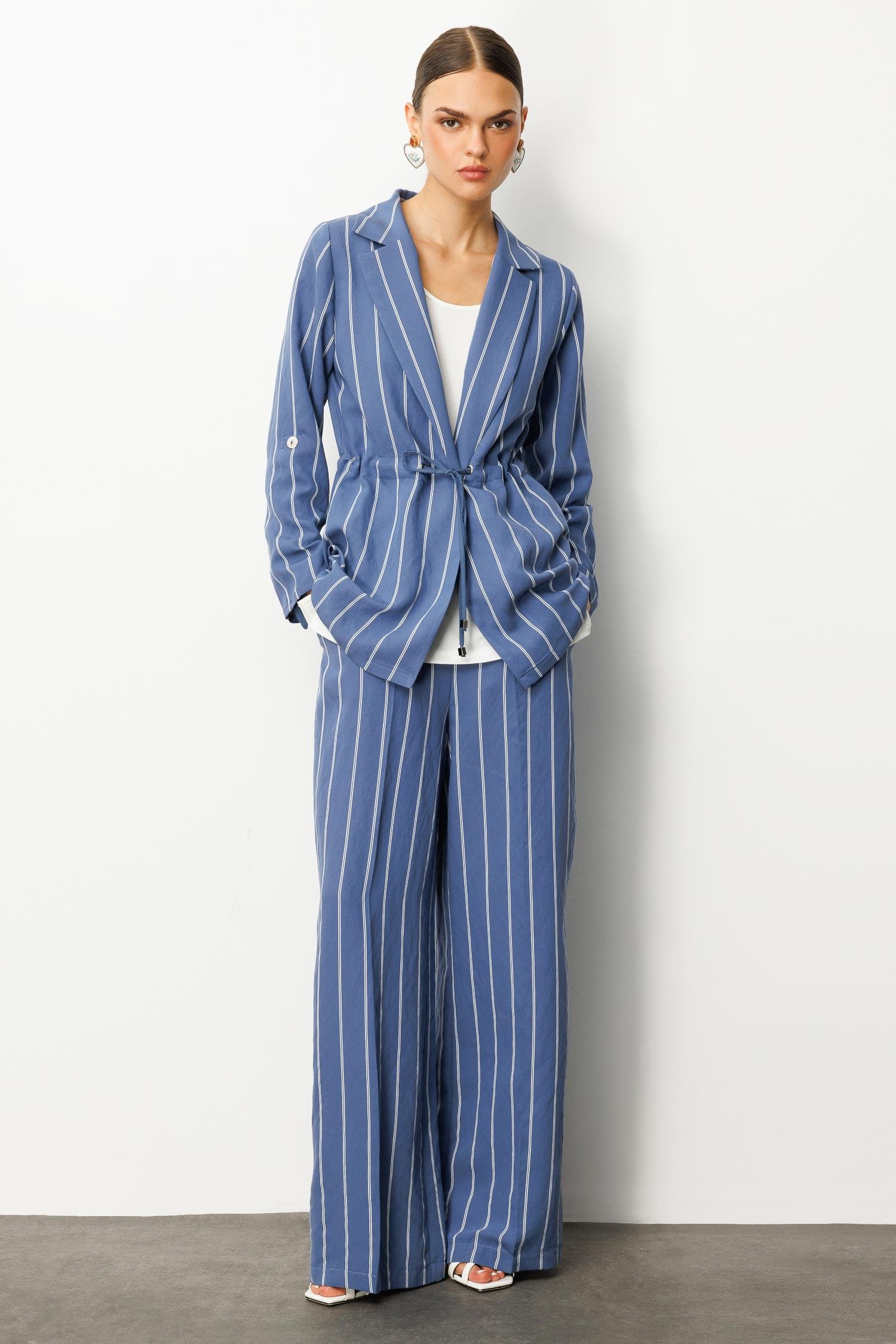 Modailgi  Mono Yaka Safari Kol Beli Tünel Bağcıklı İçi Bluzlu İkili Tunik İndigo