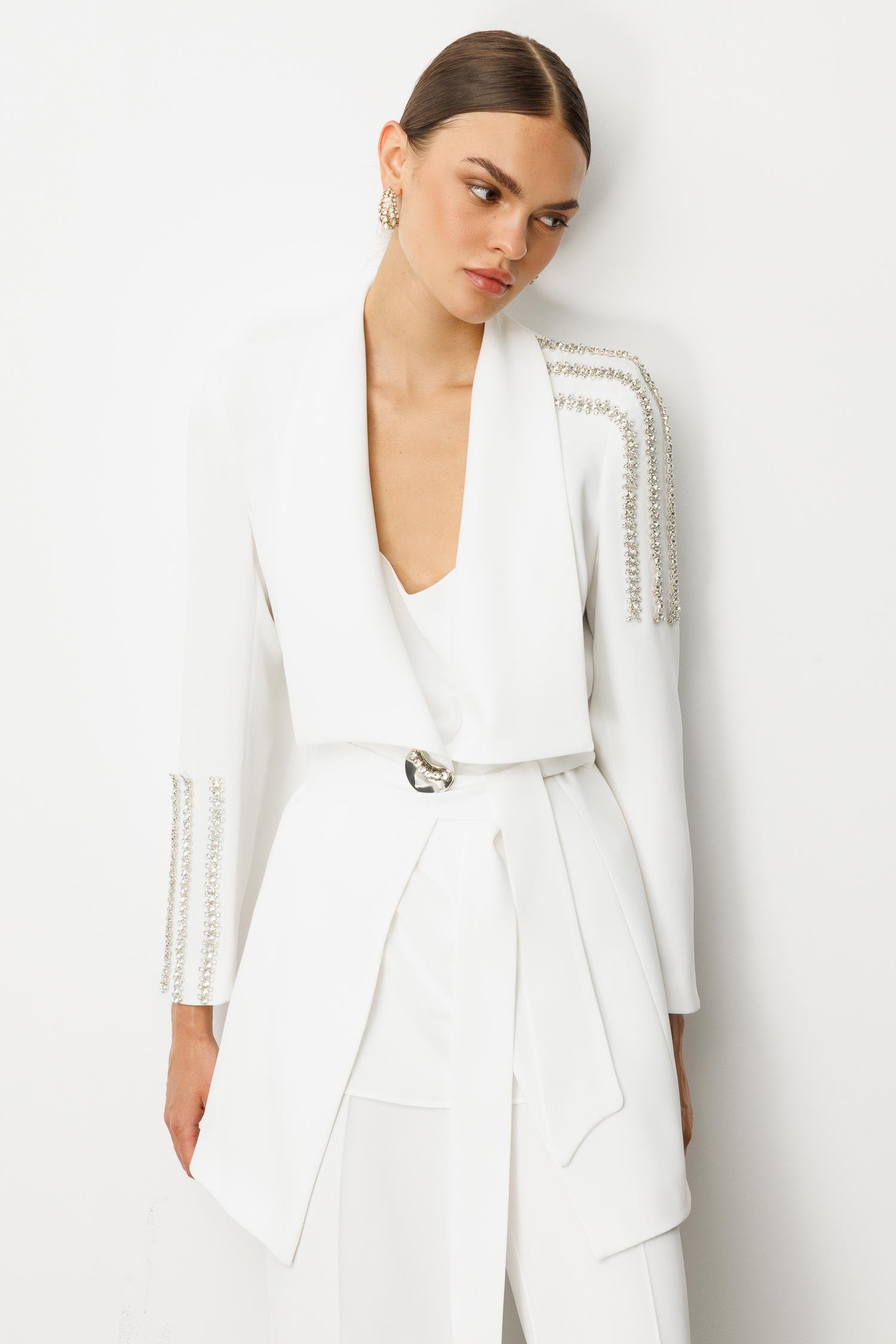 Modailgi  Omuz ve Kol Taş İşleme Detaylı Şal Yaka Kuşaklı Ceket - 45007 Ekru