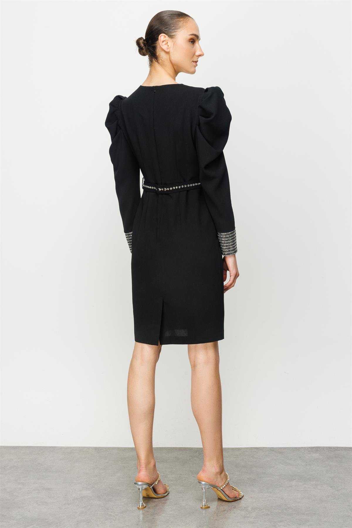 Modailgi  Omuz ve Kolları Taşlı Elbise Siyah