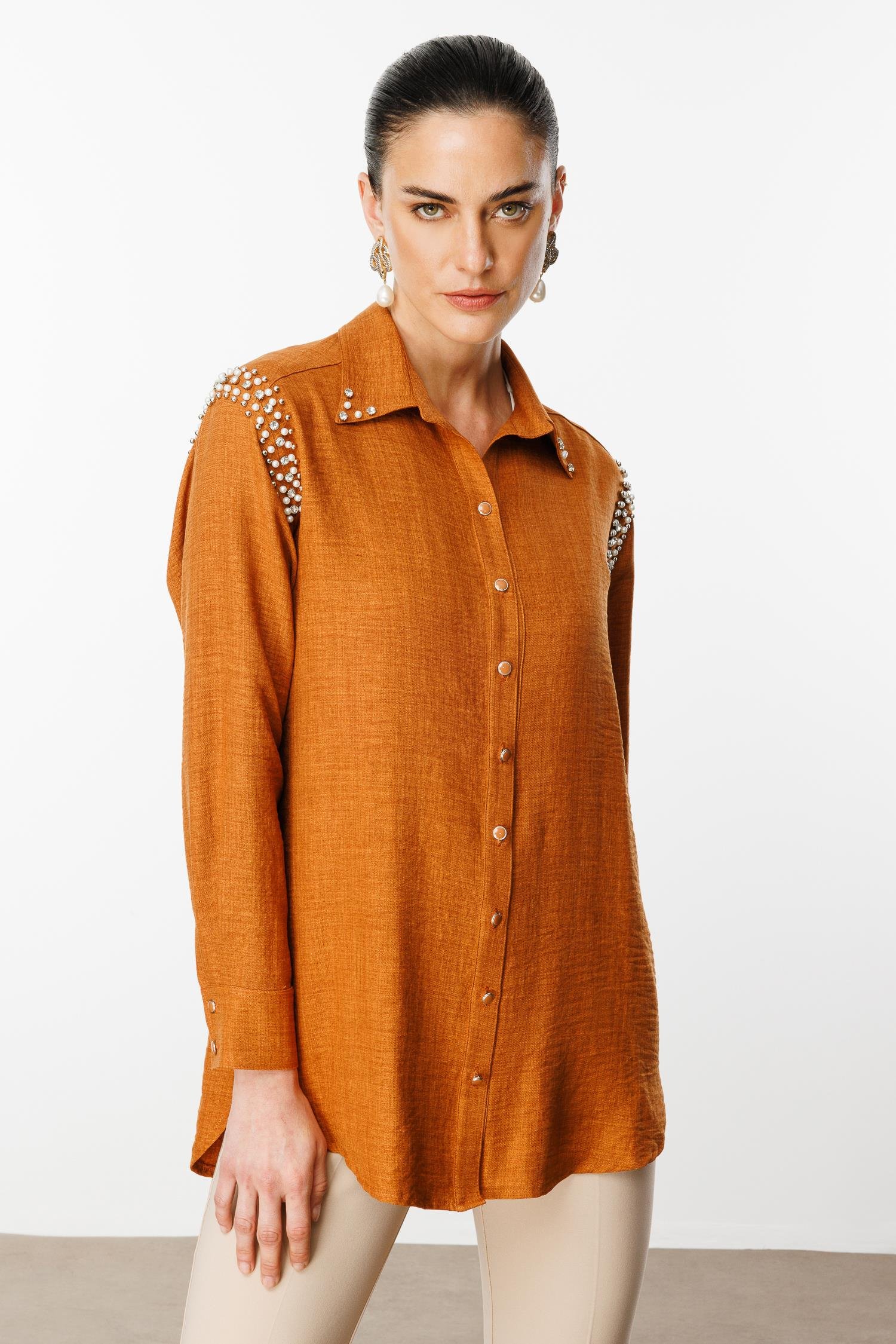 Modailgi  Omuzları İşlemeli Rahat Kesim Gömlek Tarçın