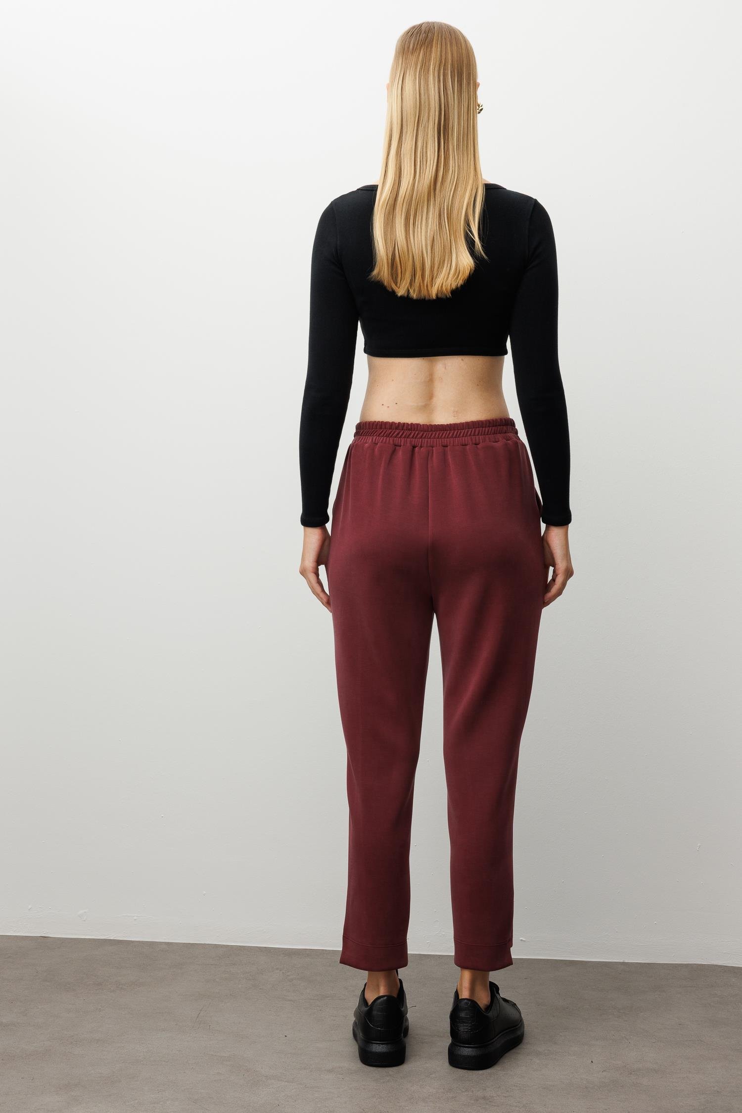 Modailgi  Önde Nervür Detaylı Beli Tünel Bağcıklı Bilek Boy Örme Pantolon - 15065 Bordo